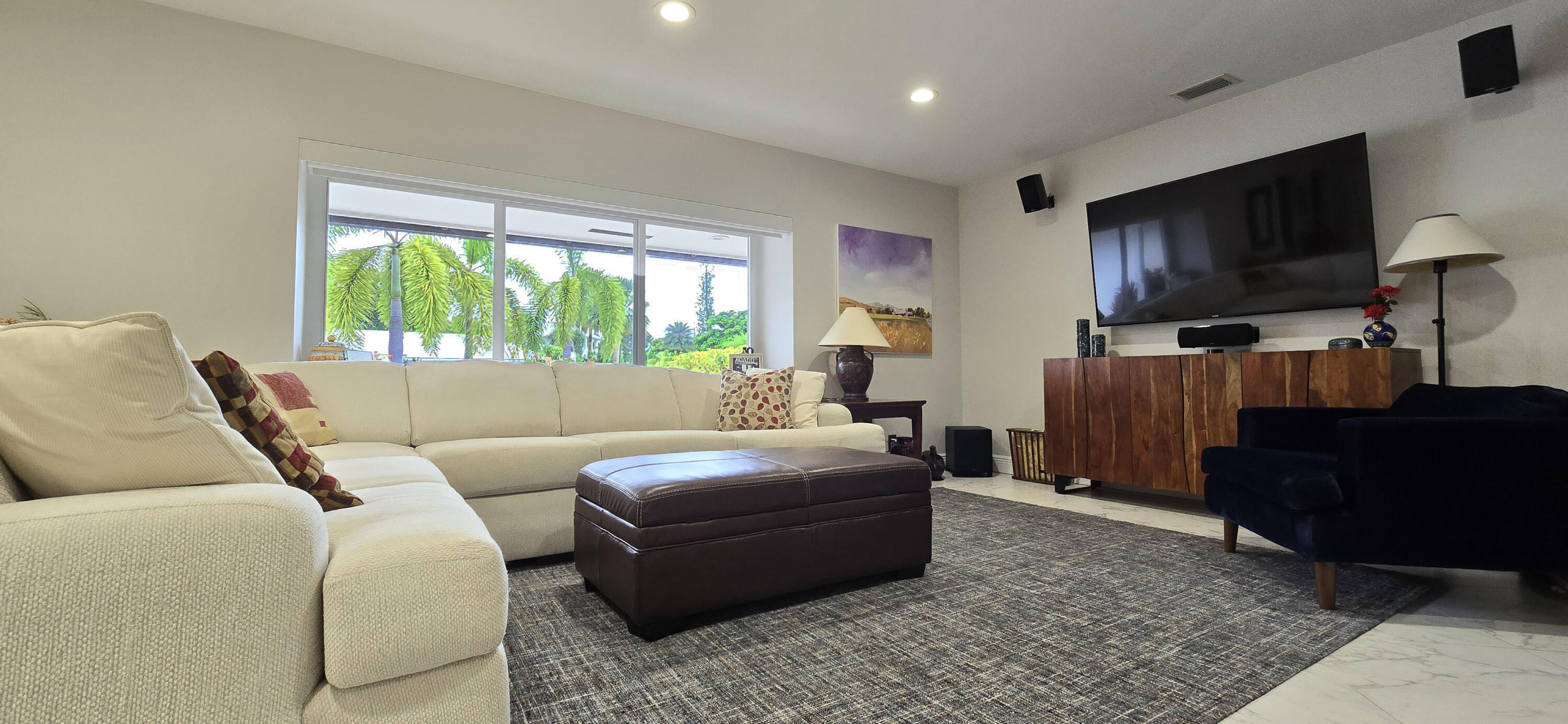 HIDDEN KEY - Residential Lease