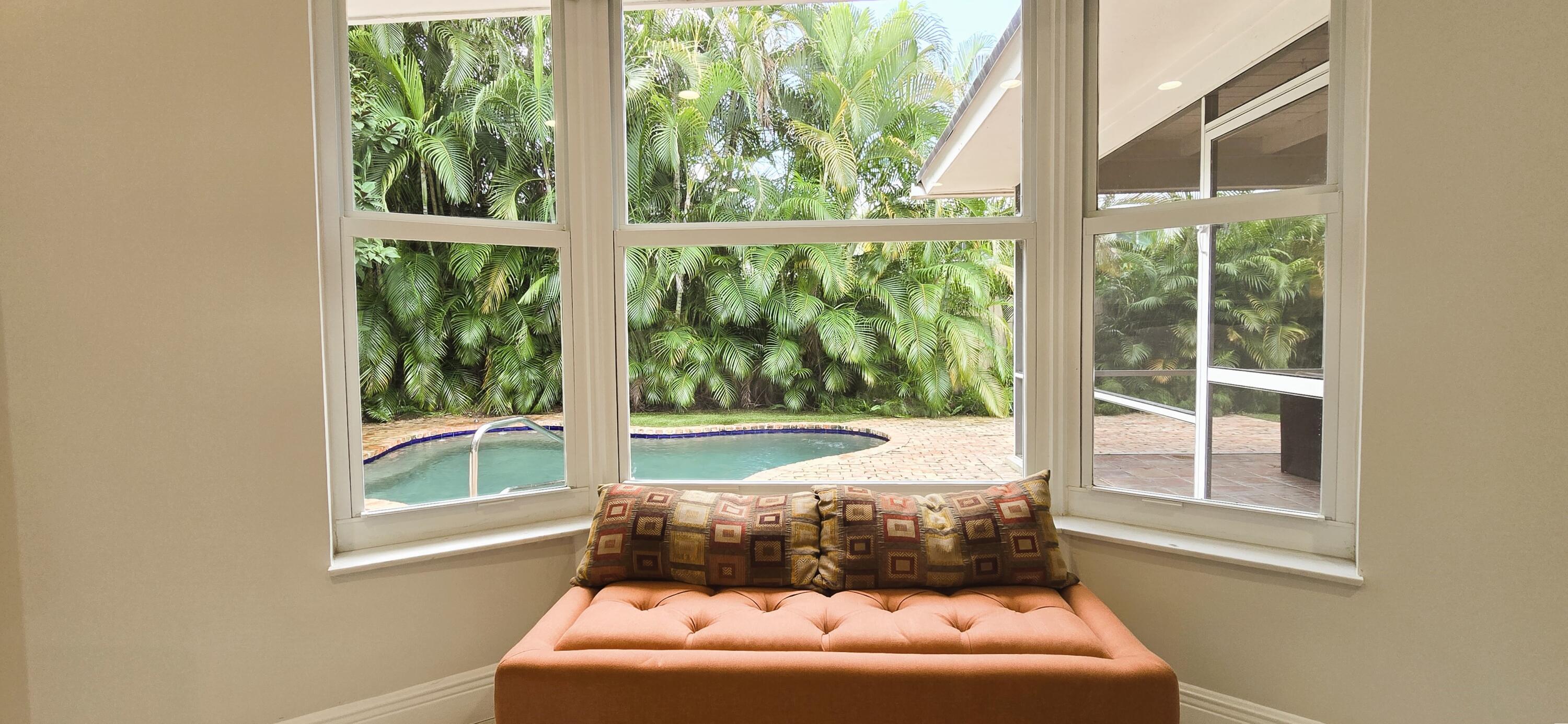 HIDDEN KEY - Residential Lease