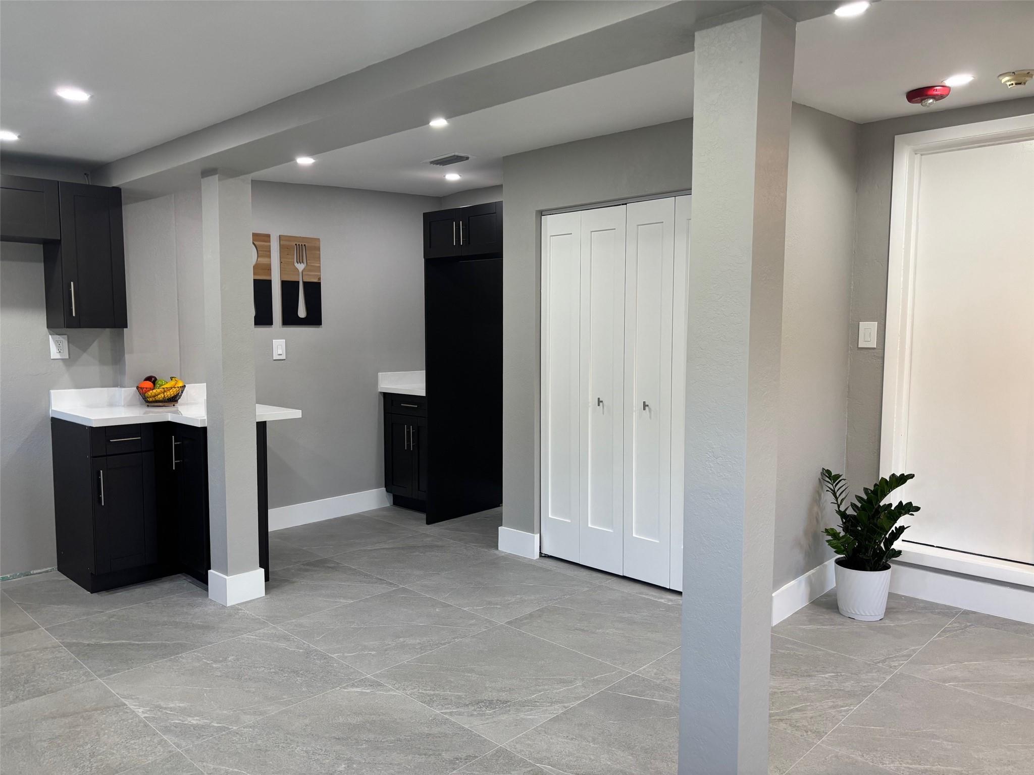 Biscayne Gardens Sec H - Residential Lease