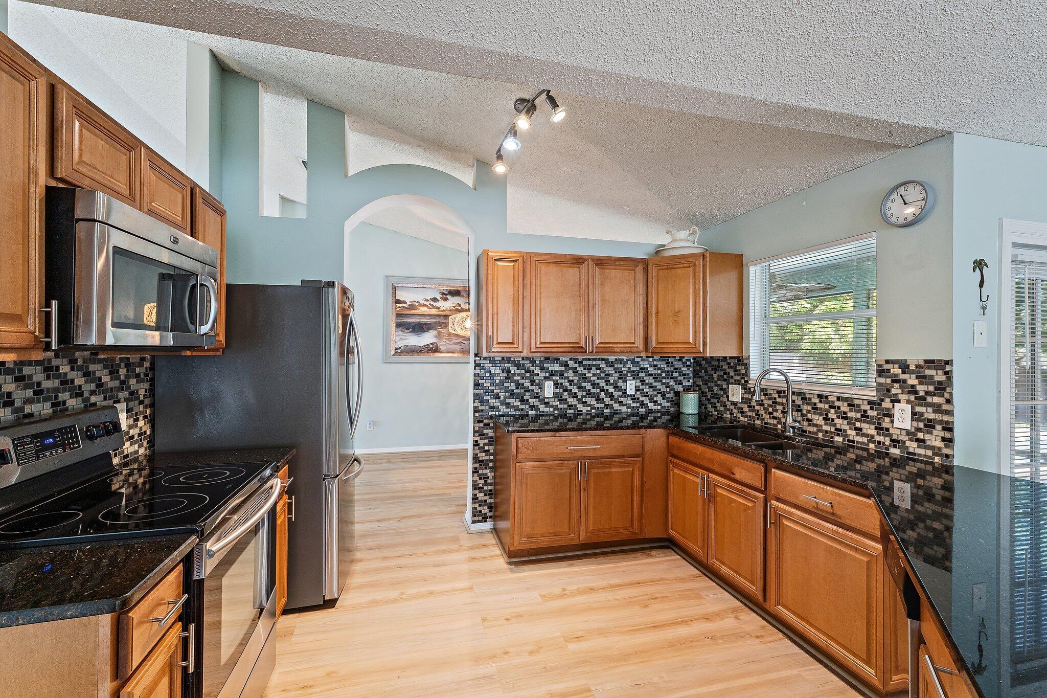 JENSEN PARK ESTATES - Residential