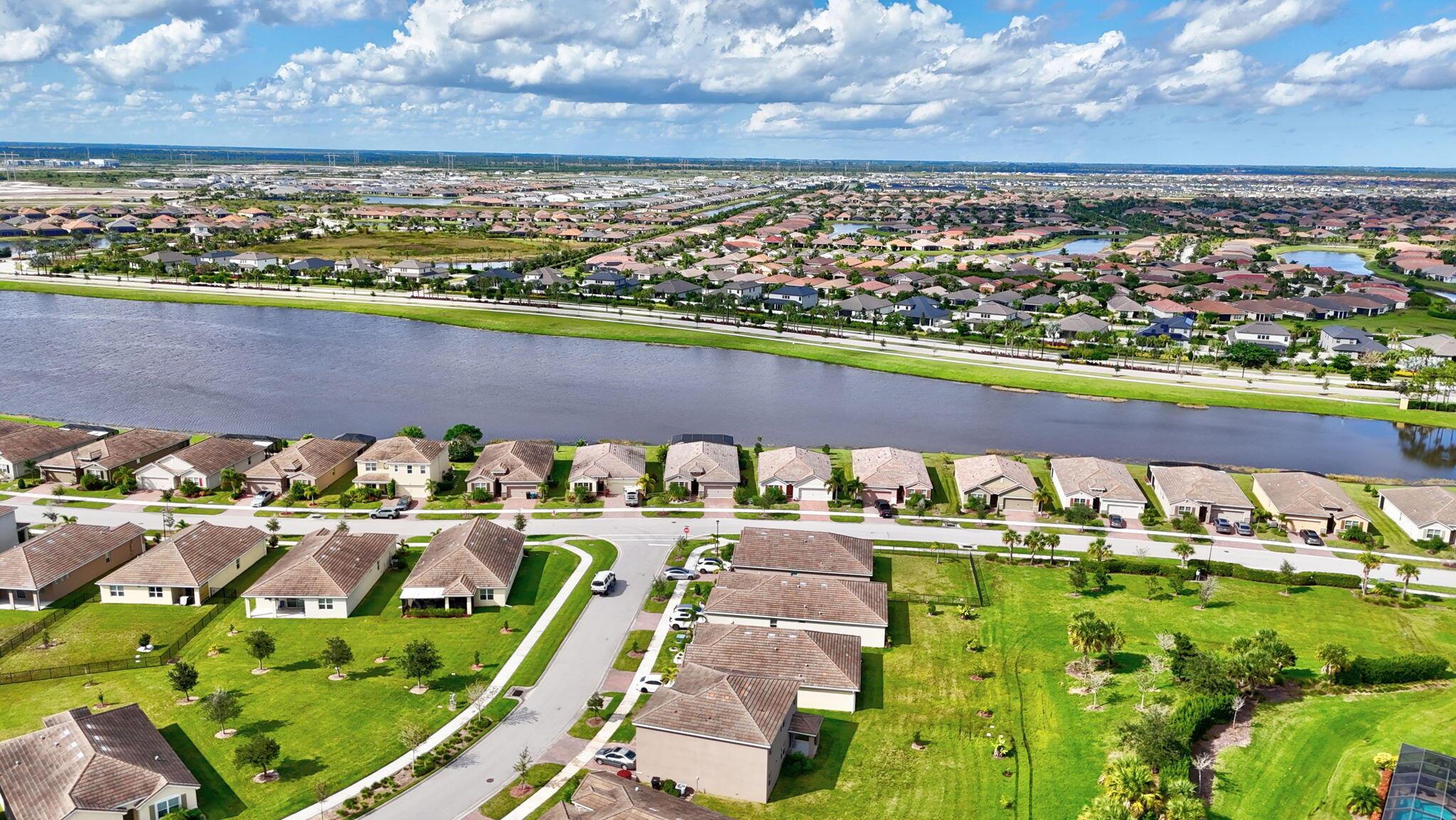 TRADITION PLAT NO 20 - TH - Residential