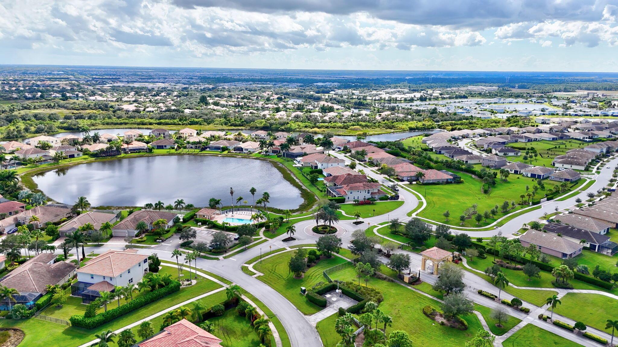 TRADITION PLAT NO 20 - TH - Residential