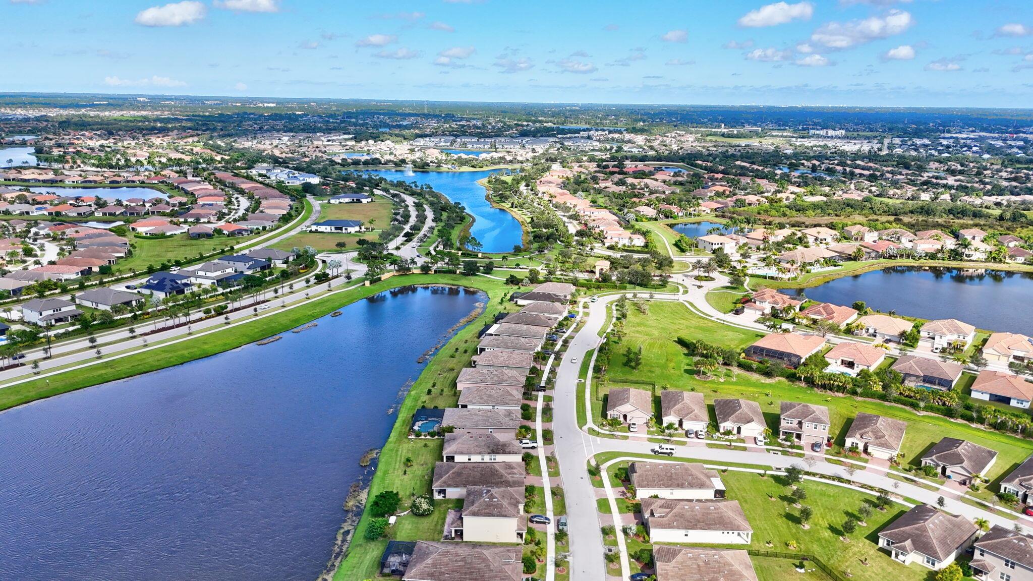 TRADITION PLAT NO 20 - TH - Residential