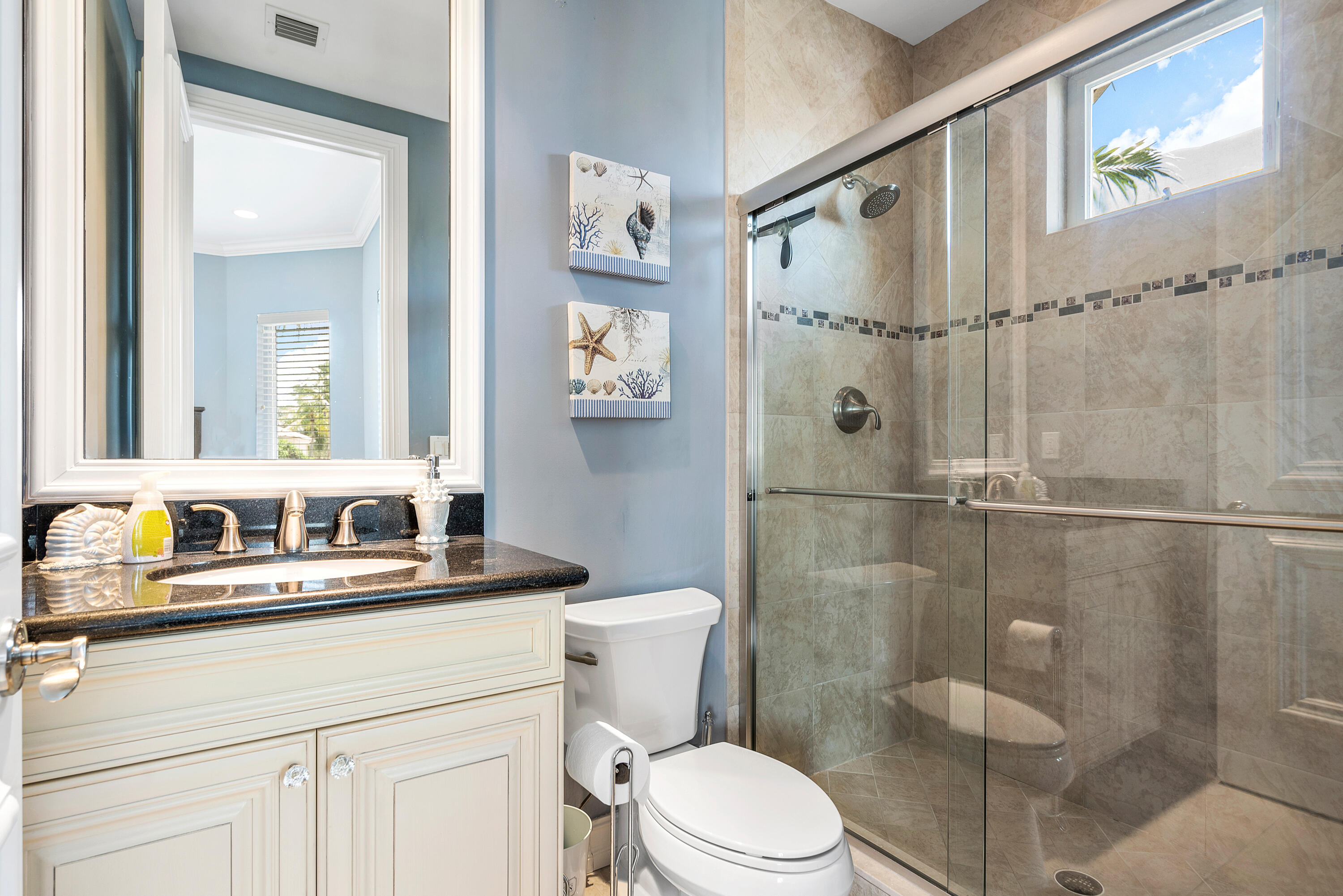 HARBOUR ISLES - Residential