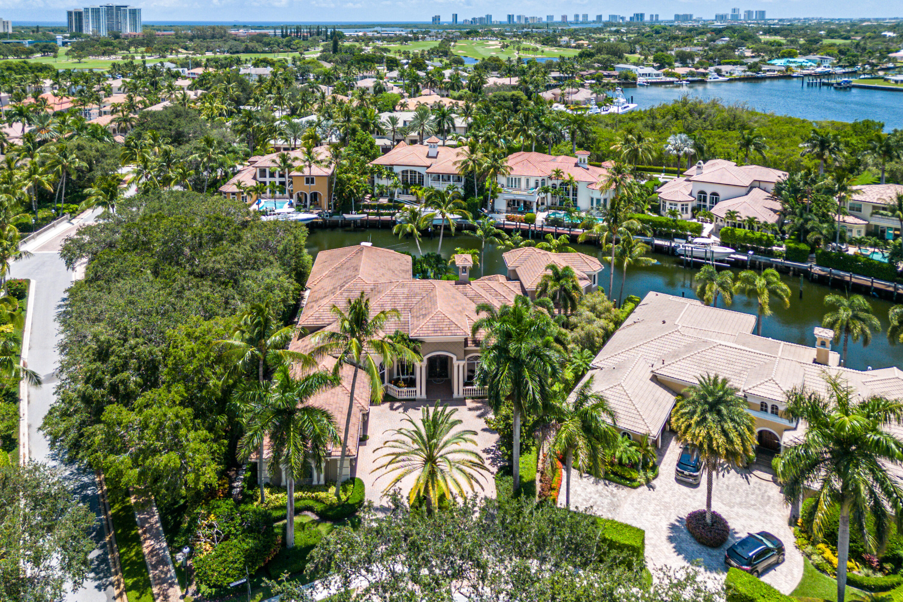 HARBOUR ISLES - Residential