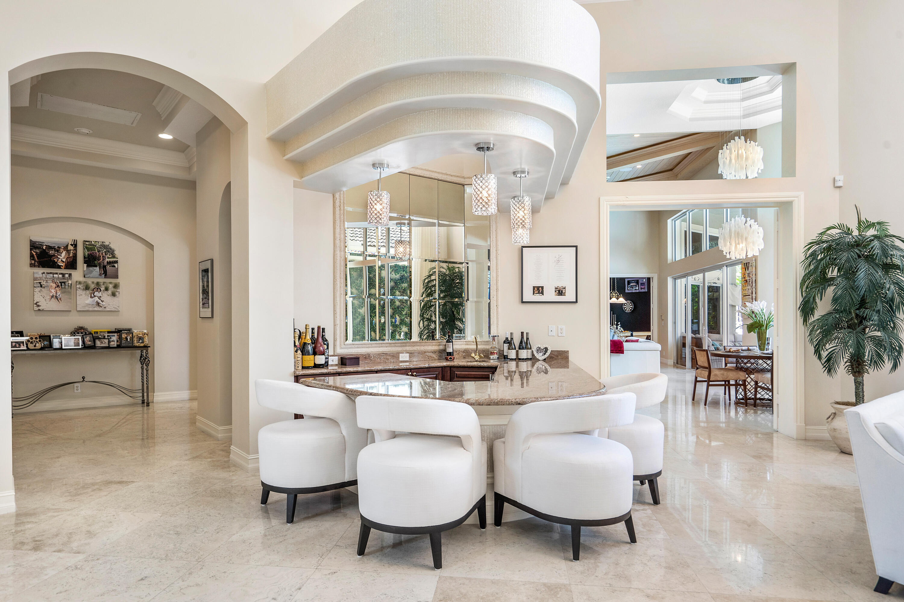 HARBOUR ISLES - Residential