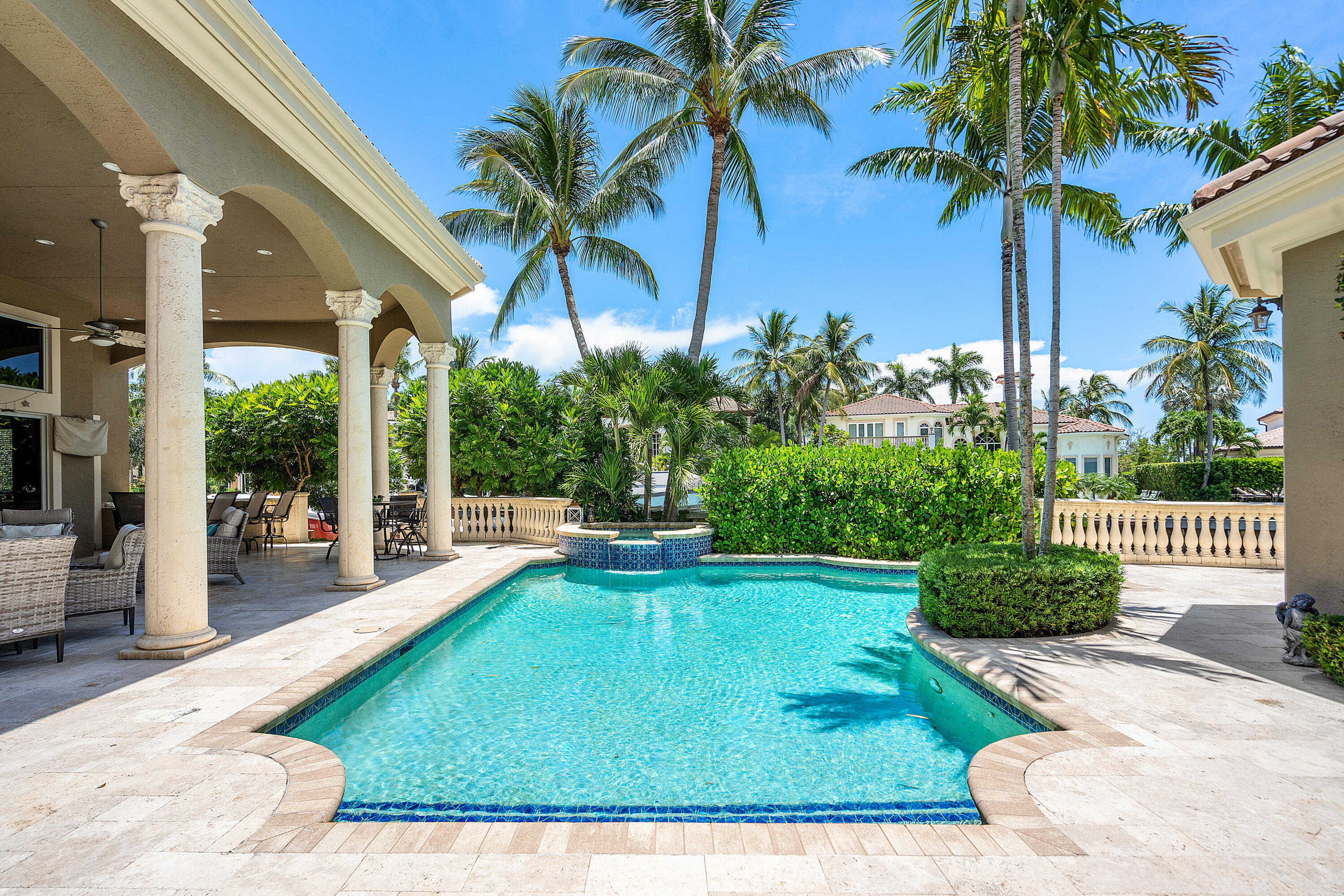 HARBOUR ISLES - Residential