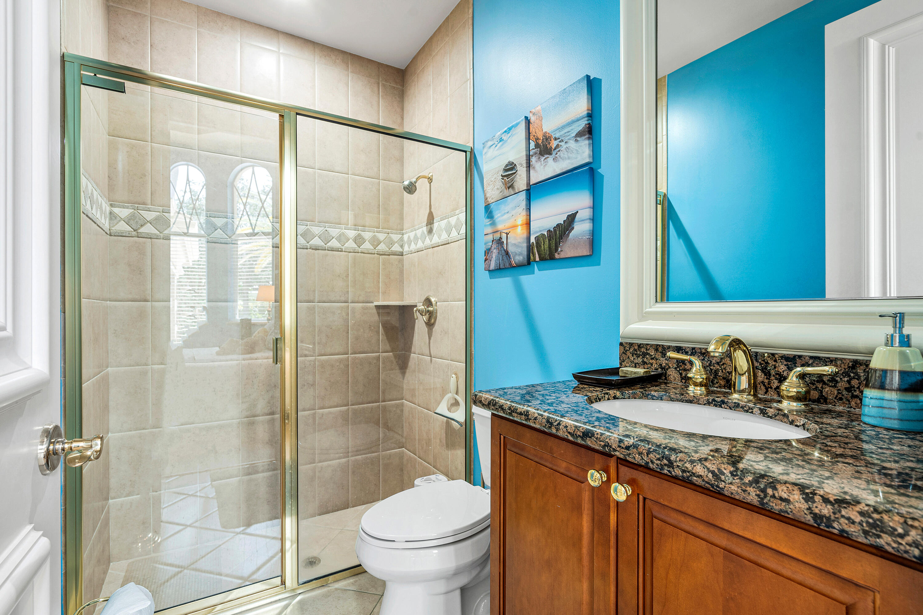 HARBOUR ISLES - Residential