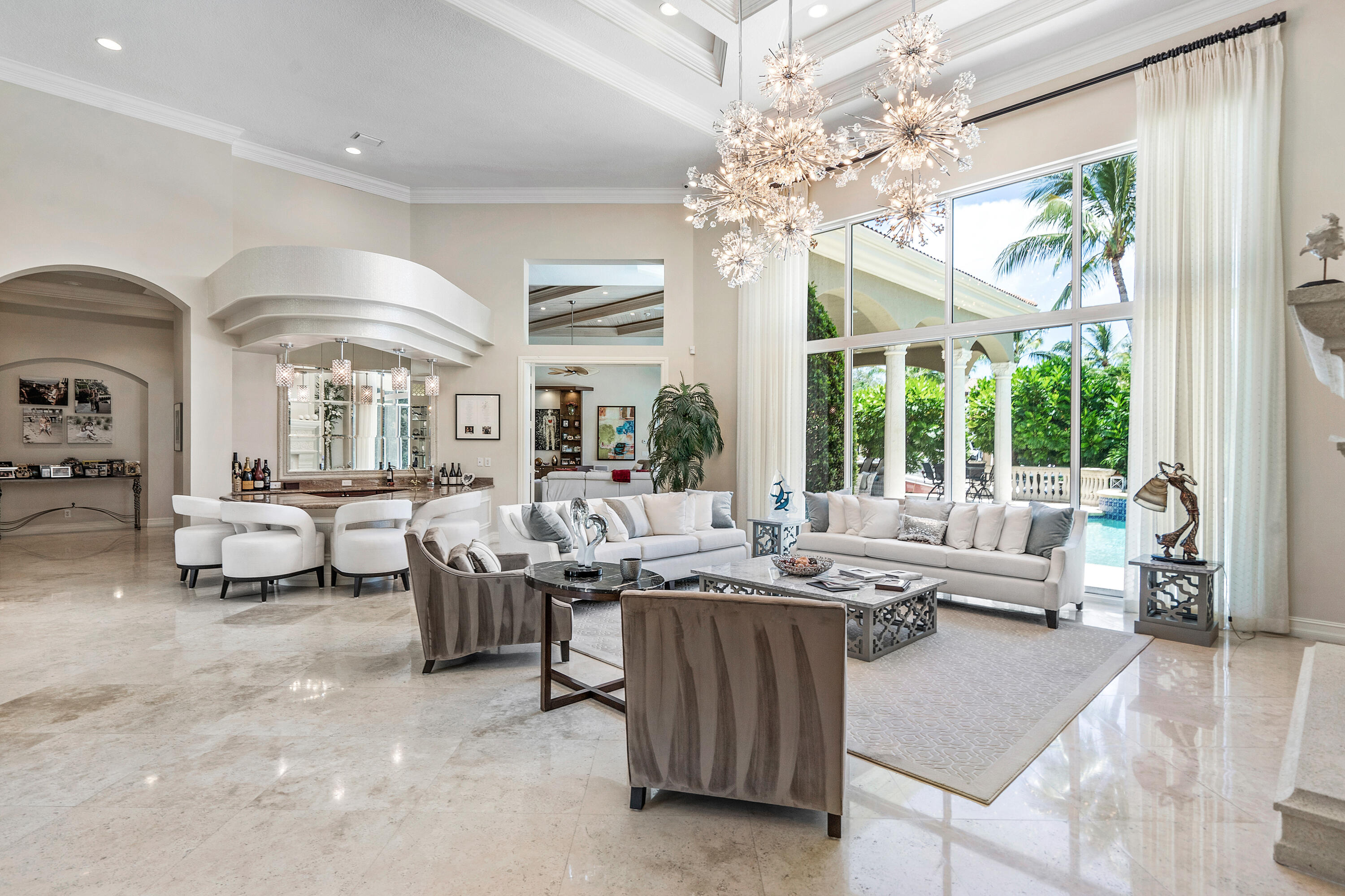 HARBOUR ISLES - Residential