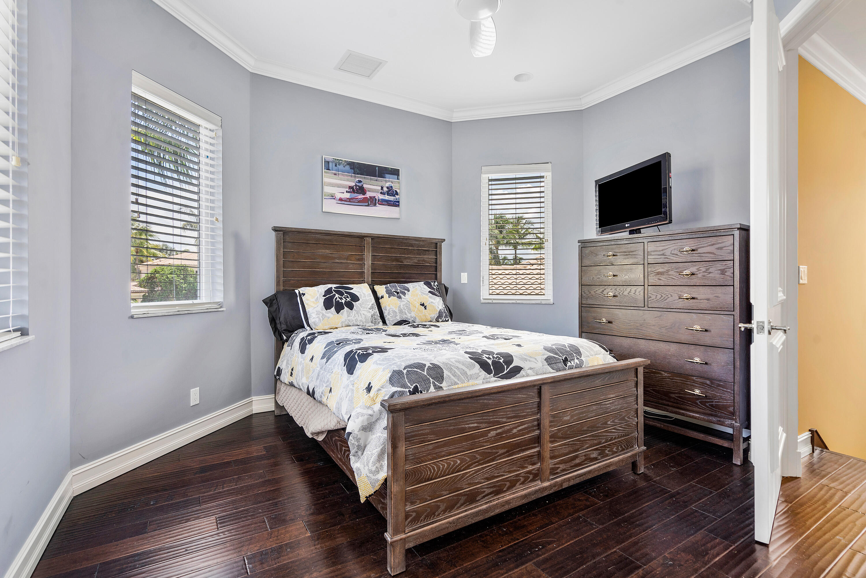 HARBOUR ISLES - Residential