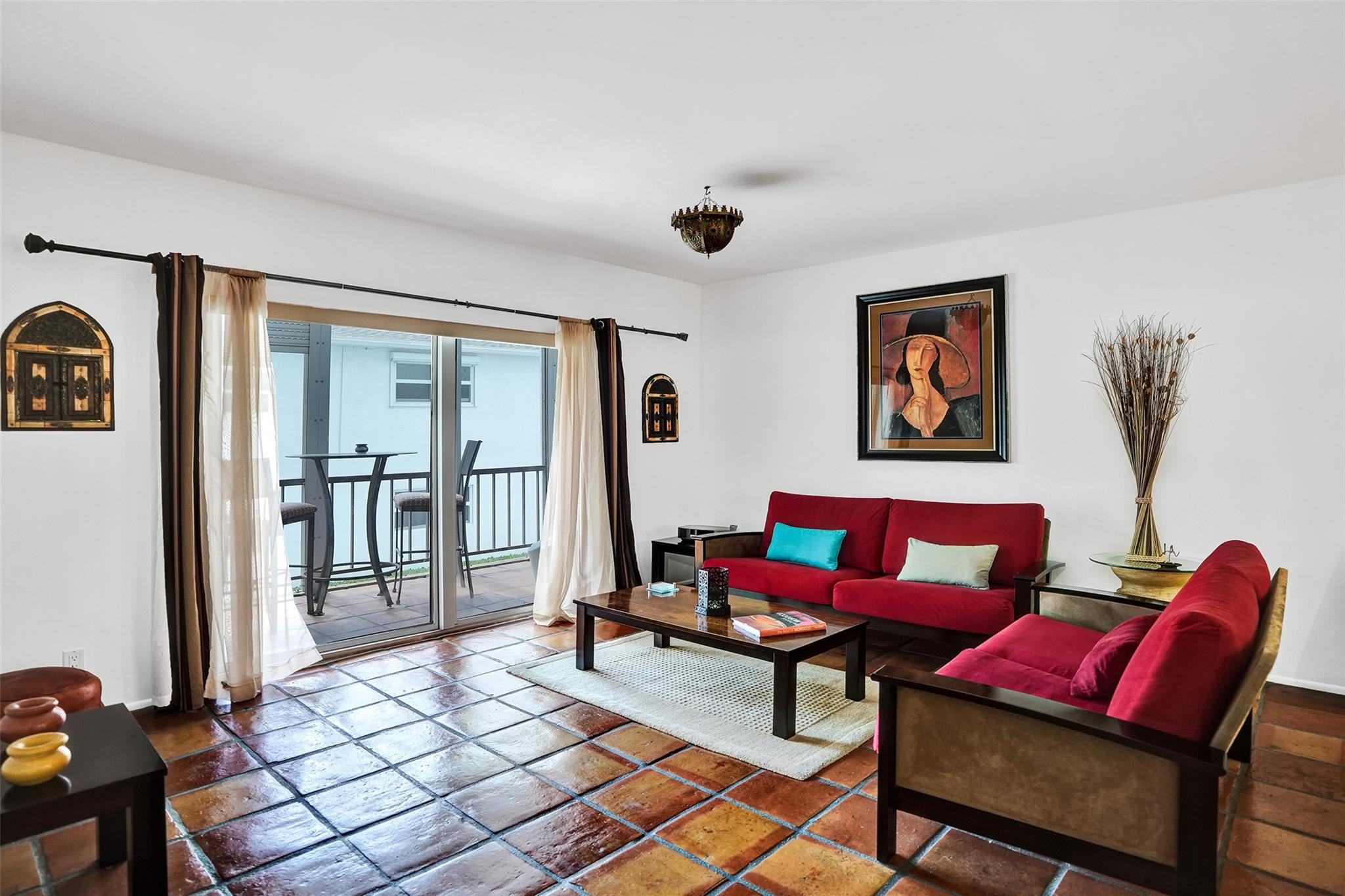 Las Olas Manor - Residential Lease