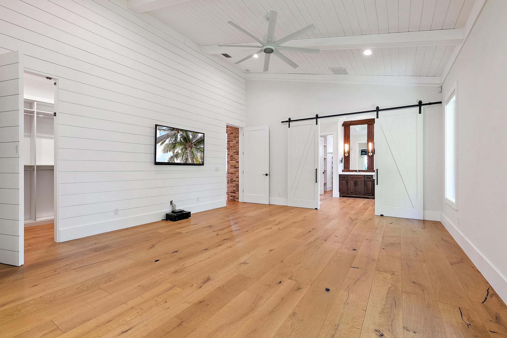 Sewalls Point - Residential