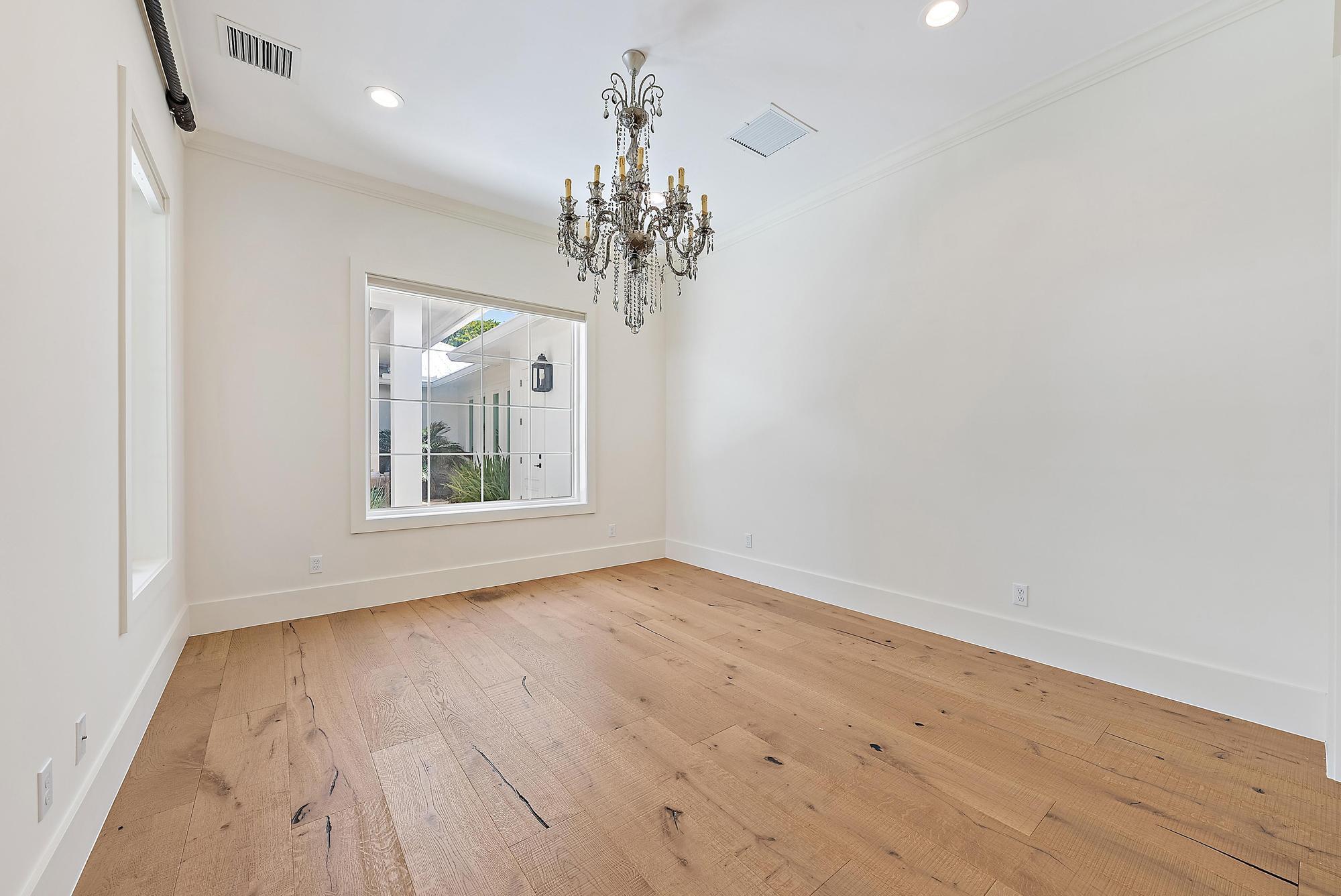 Sewalls Point - Residential