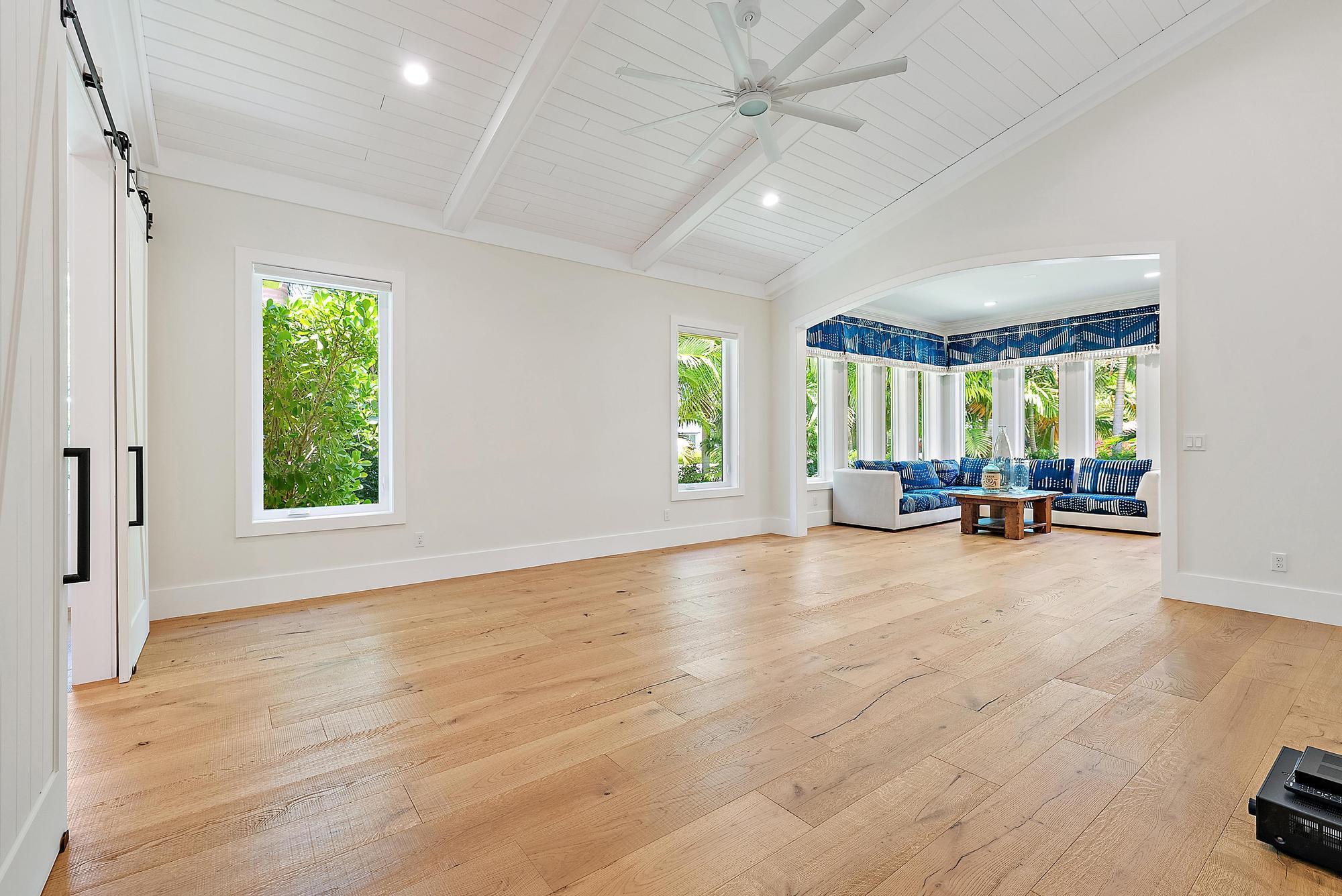 Sewalls Point - Residential