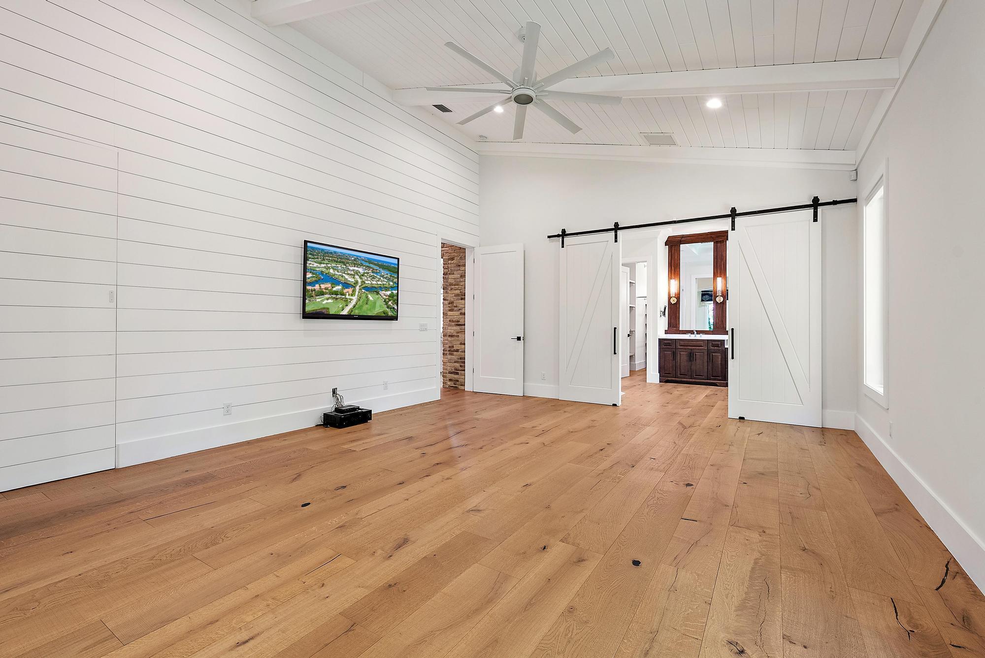 Sewalls Point - Residential