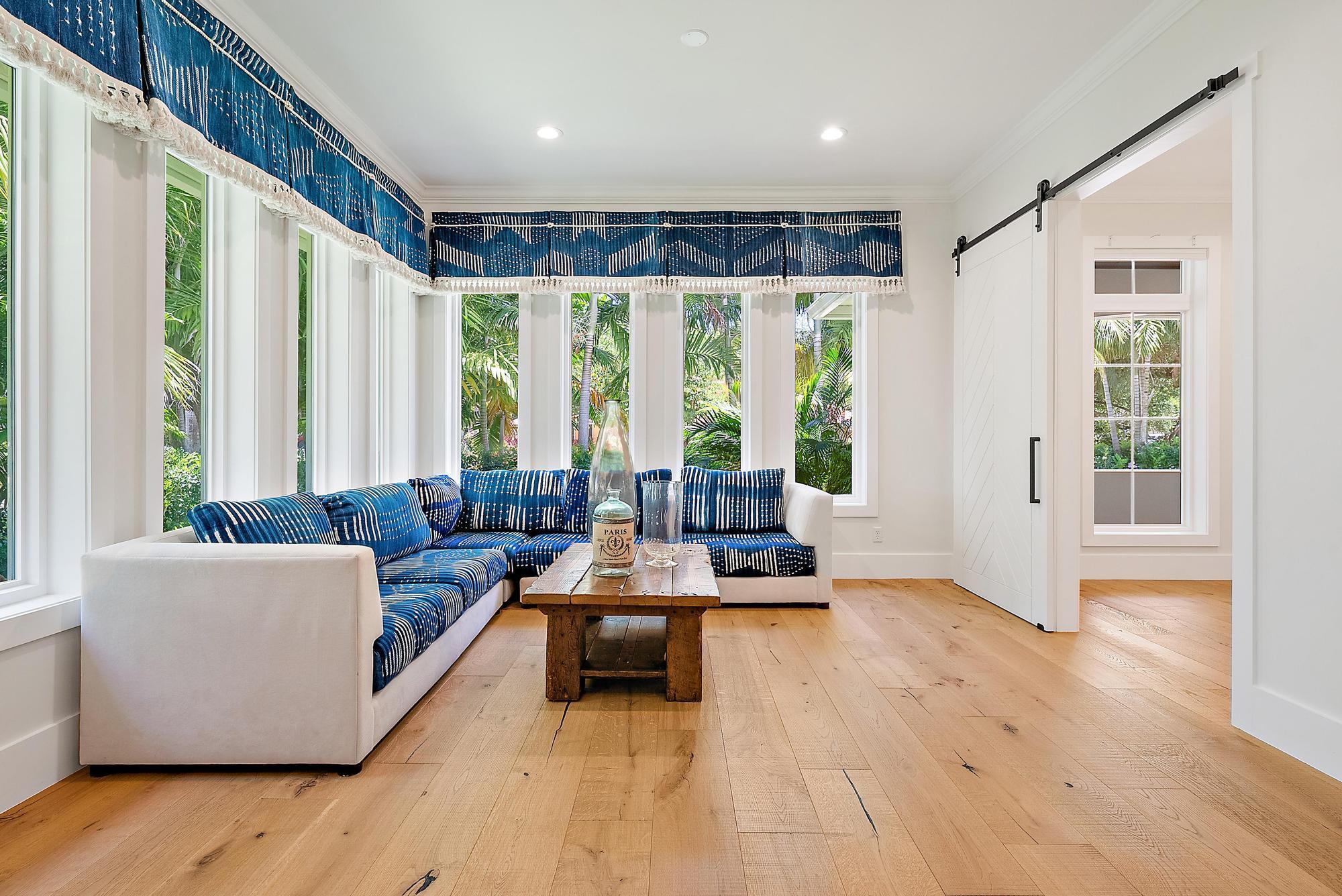 Sewalls Point - Residential