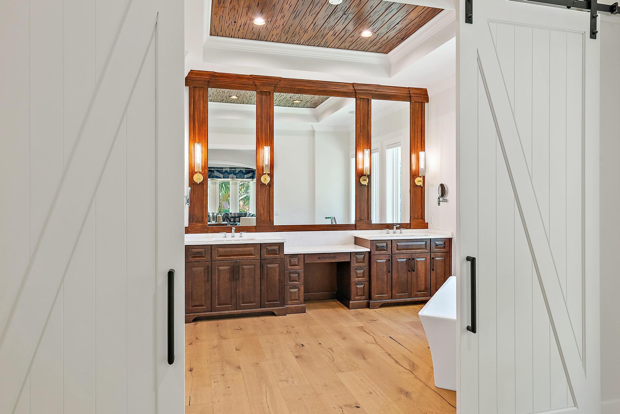 Sewalls Point - Residential