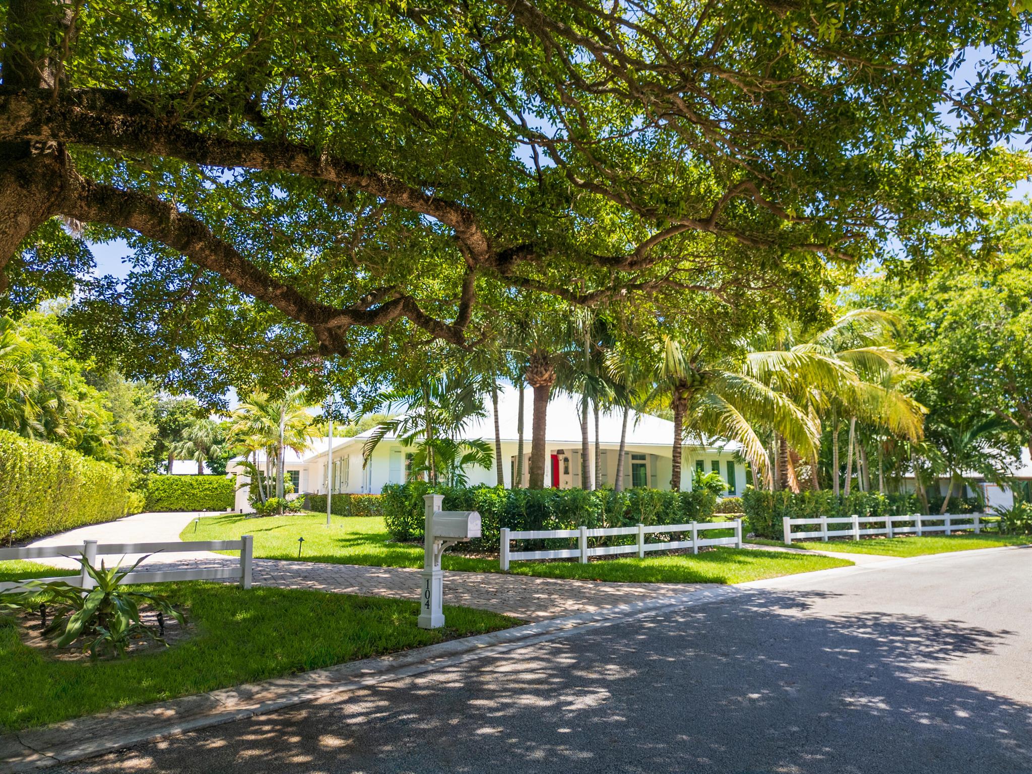 Sewalls Point - Residential