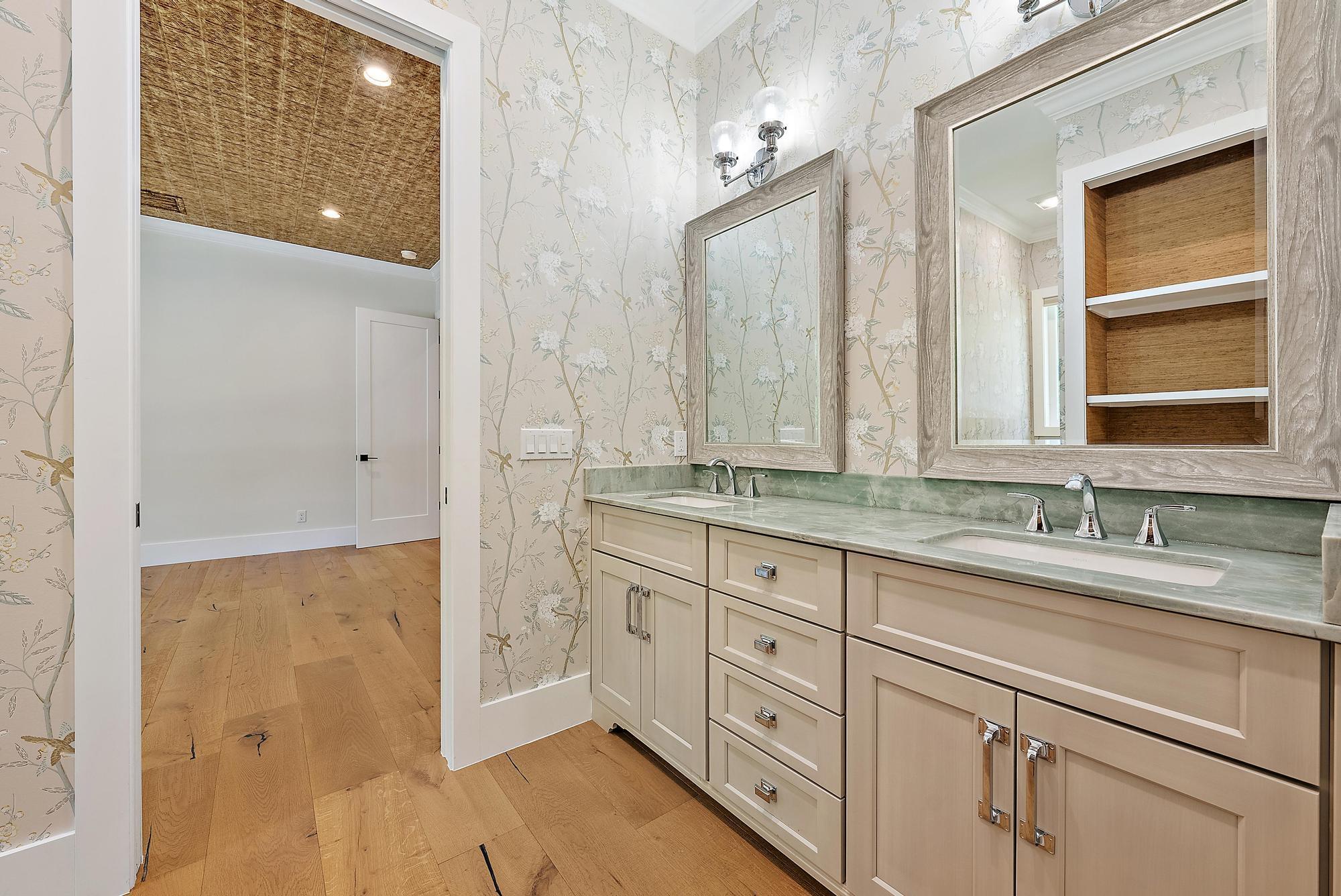 Sewalls Point - Residential