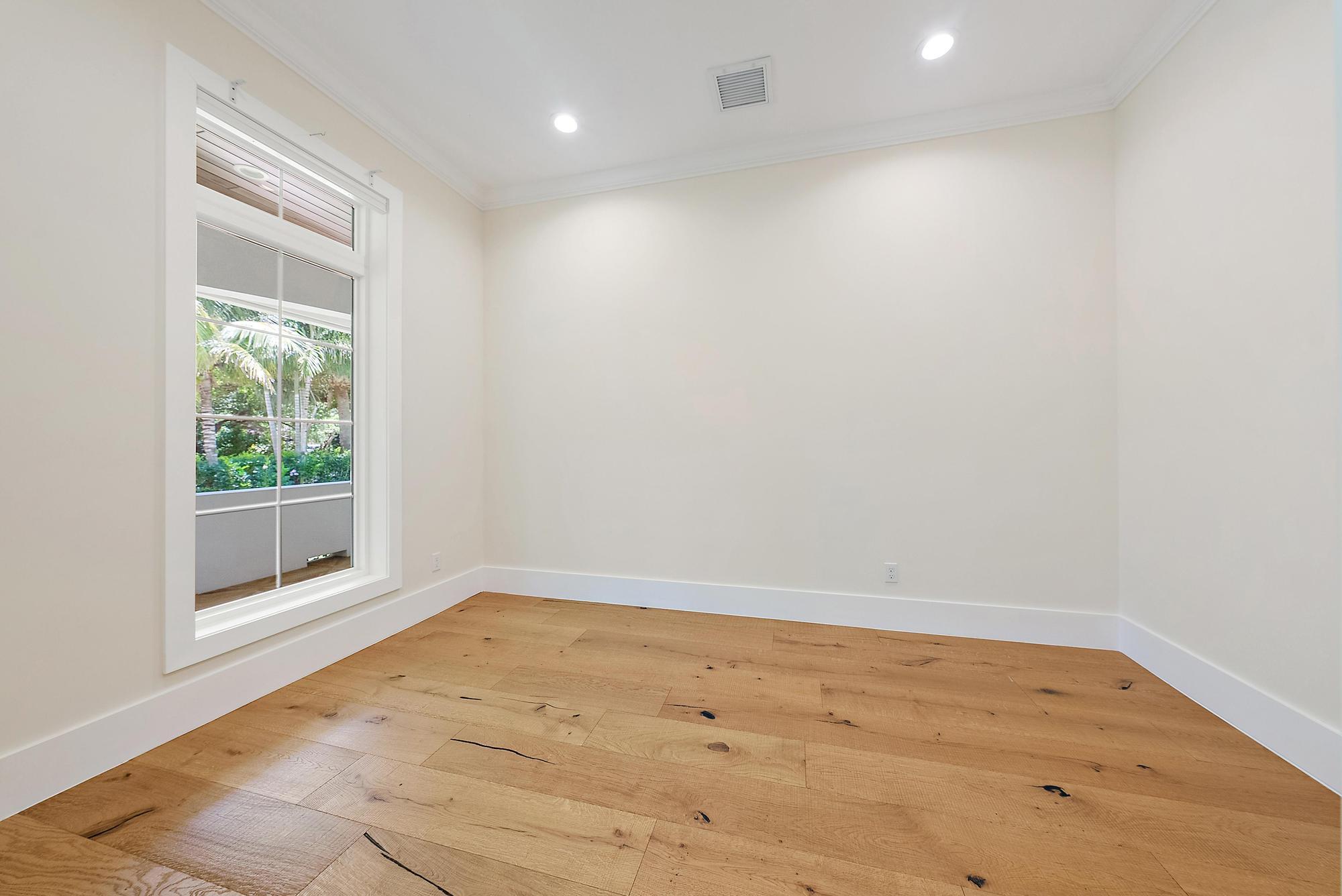 Sewalls Point - Residential