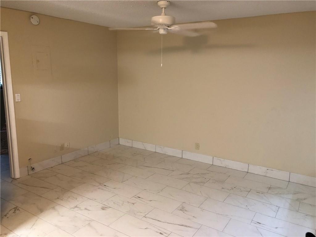 Village Park At Oakland C - Residential Lease