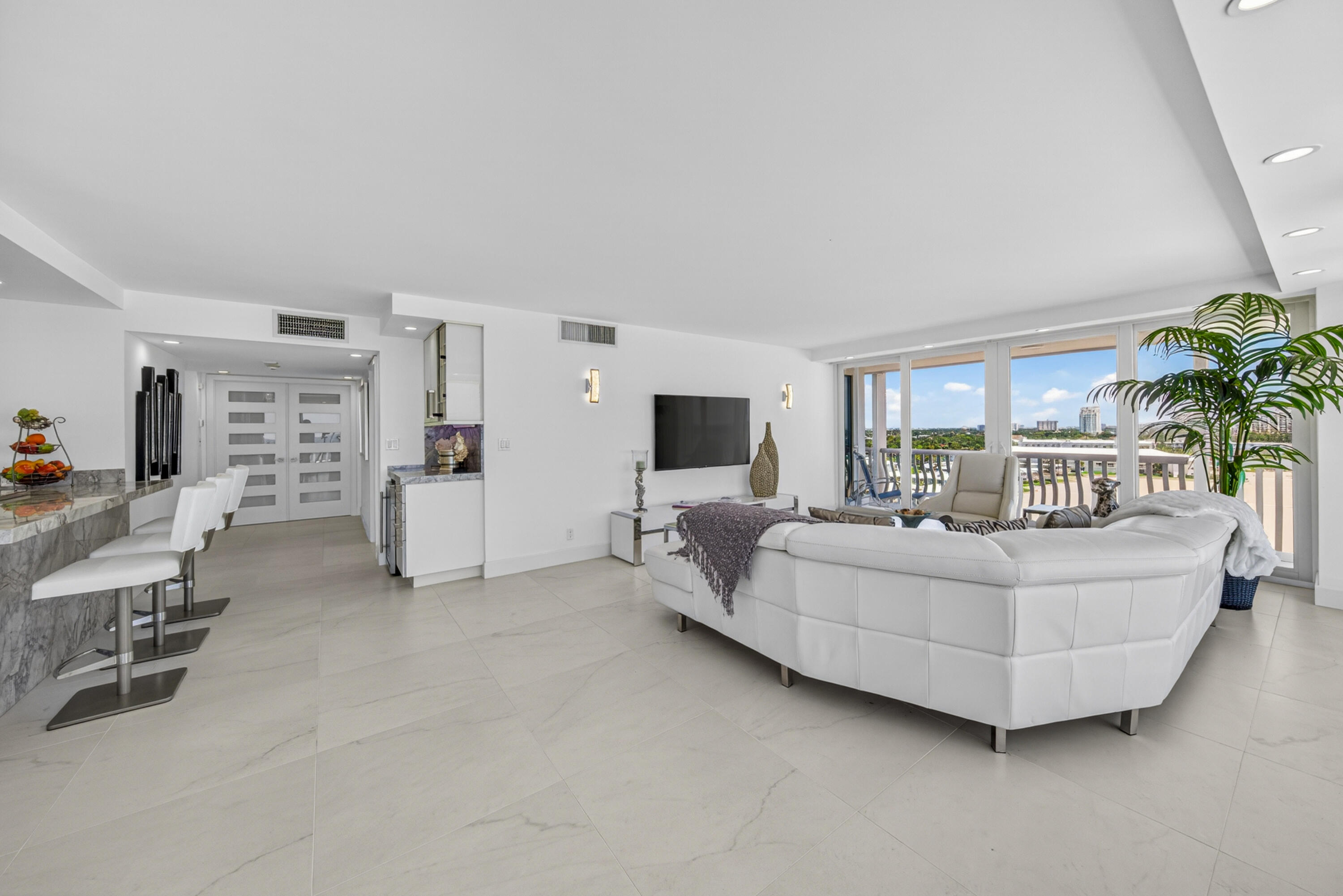 POINT OF AMERICAS PHASE II CONDO - Residential