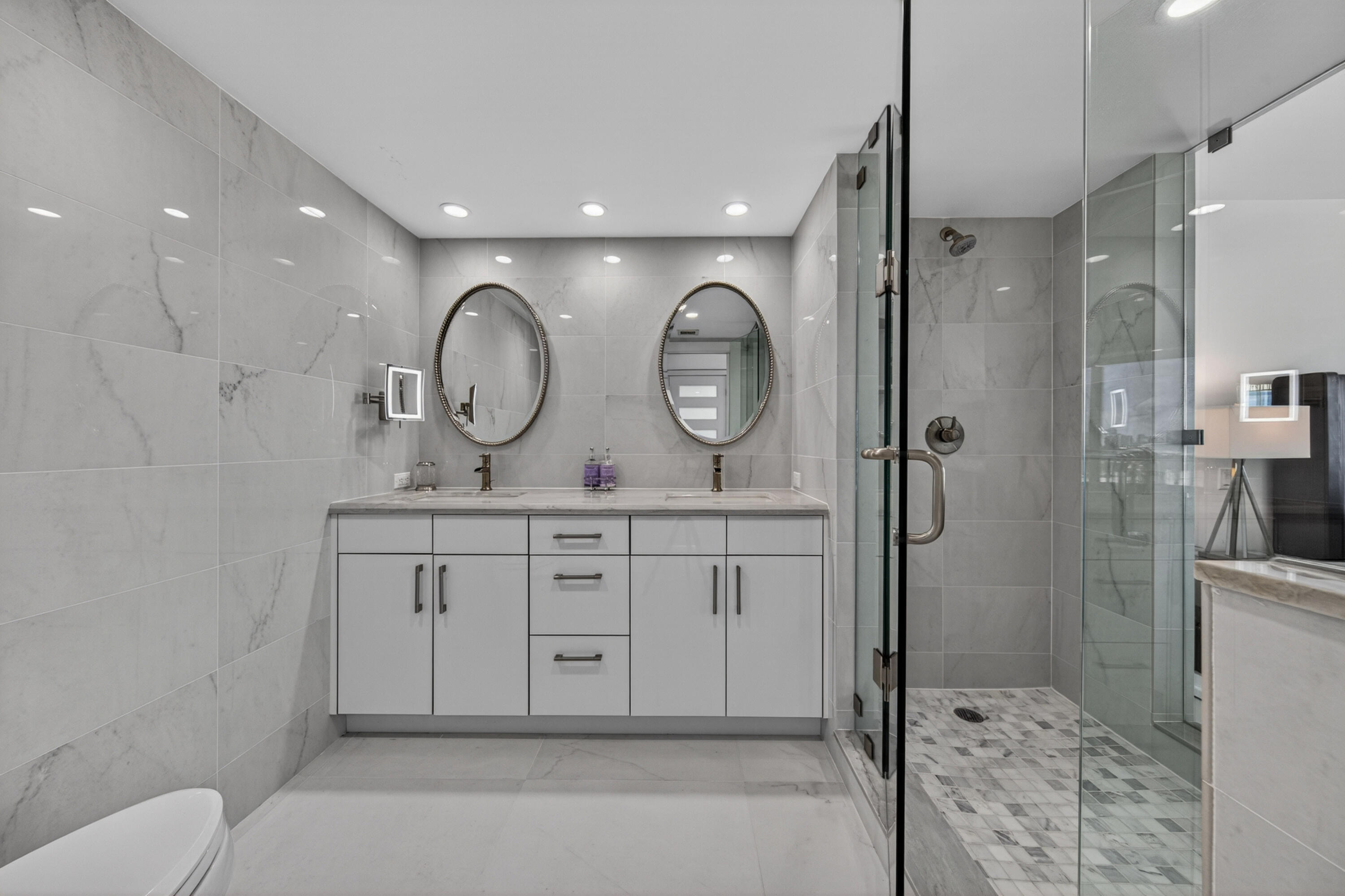 POINT OF AMERICAS PHASE II CONDO - Residential