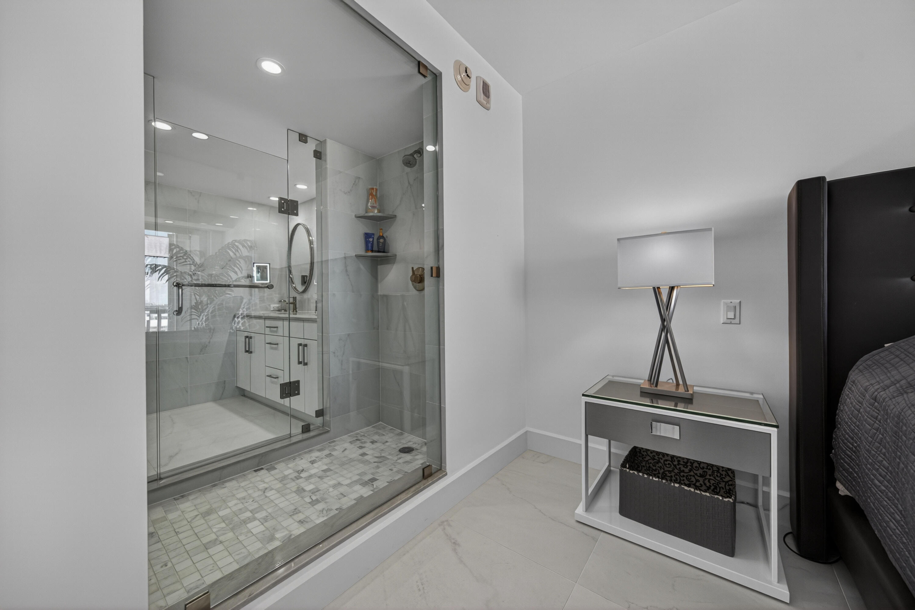 POINT OF AMERICAS PHASE II CONDO - Residential