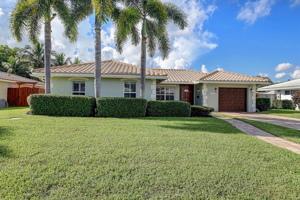 BOCA SQUARE - Residential