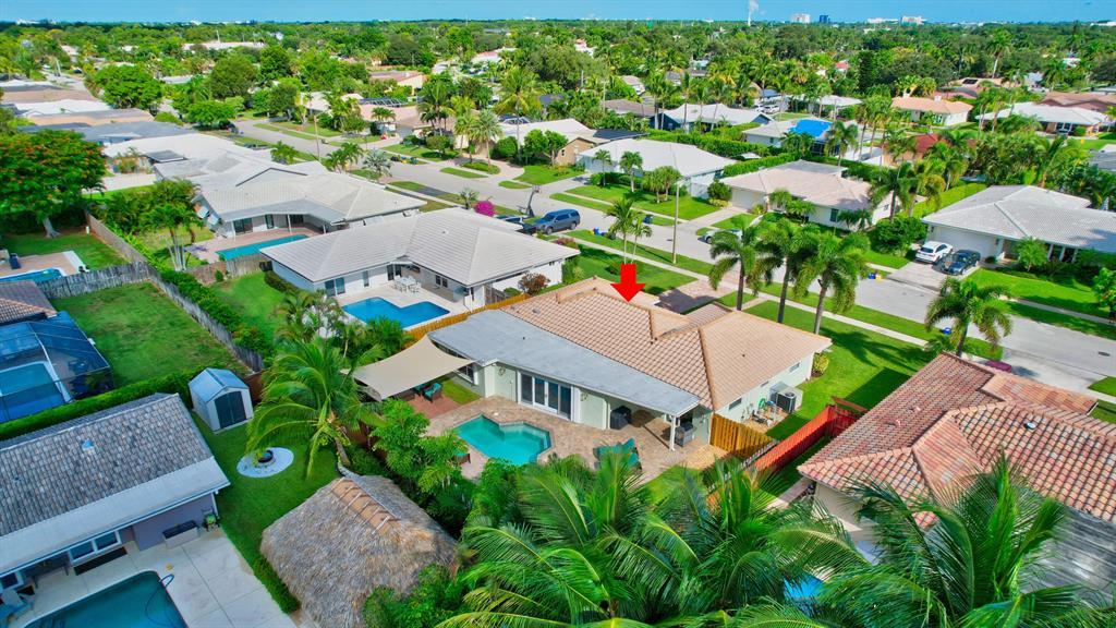 BOCA SQUARE - Residential