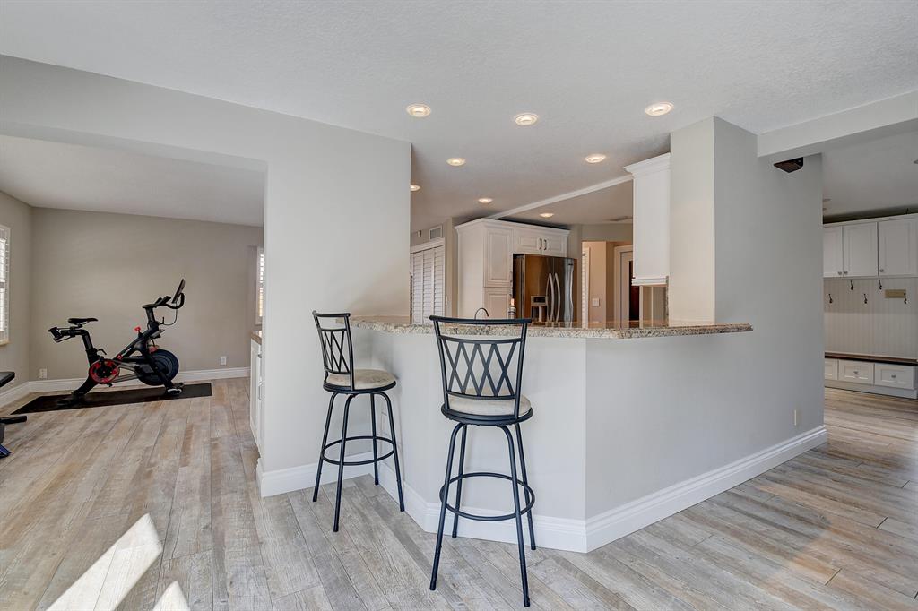 BOCA SQUARE - Residential