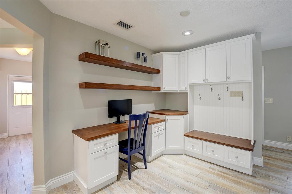 BOCA SQUARE - Residential