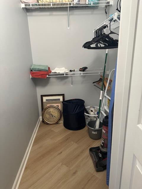 CASTLE PINES CONDOMINIUM - Residential Lease