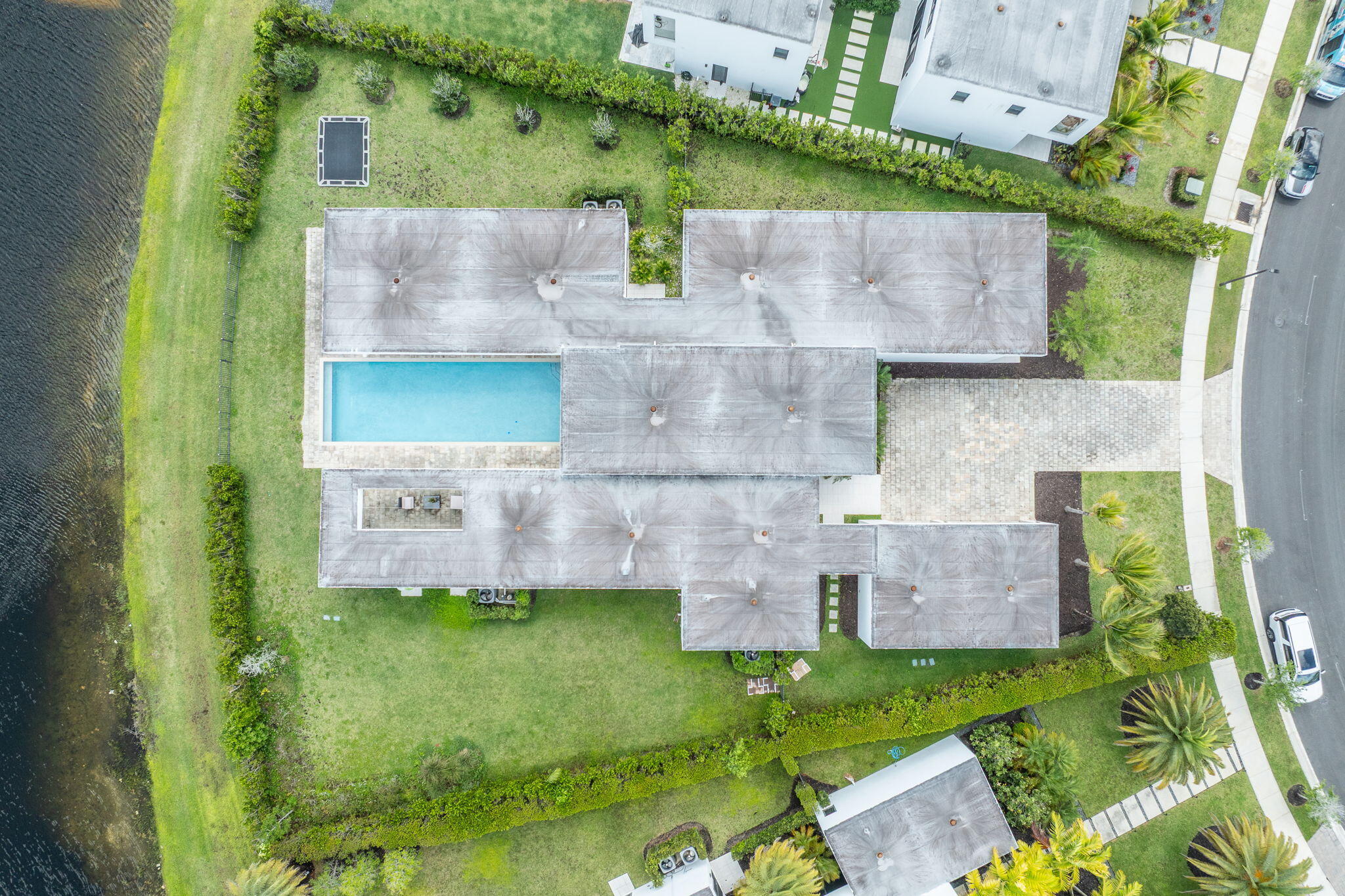 WESTON ESTATES - Residential