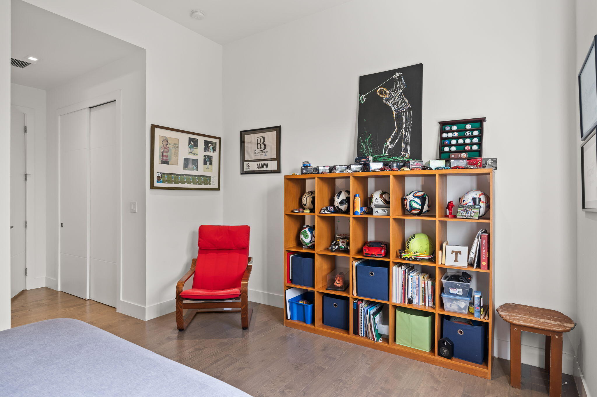 WESTON ESTATES - Residential