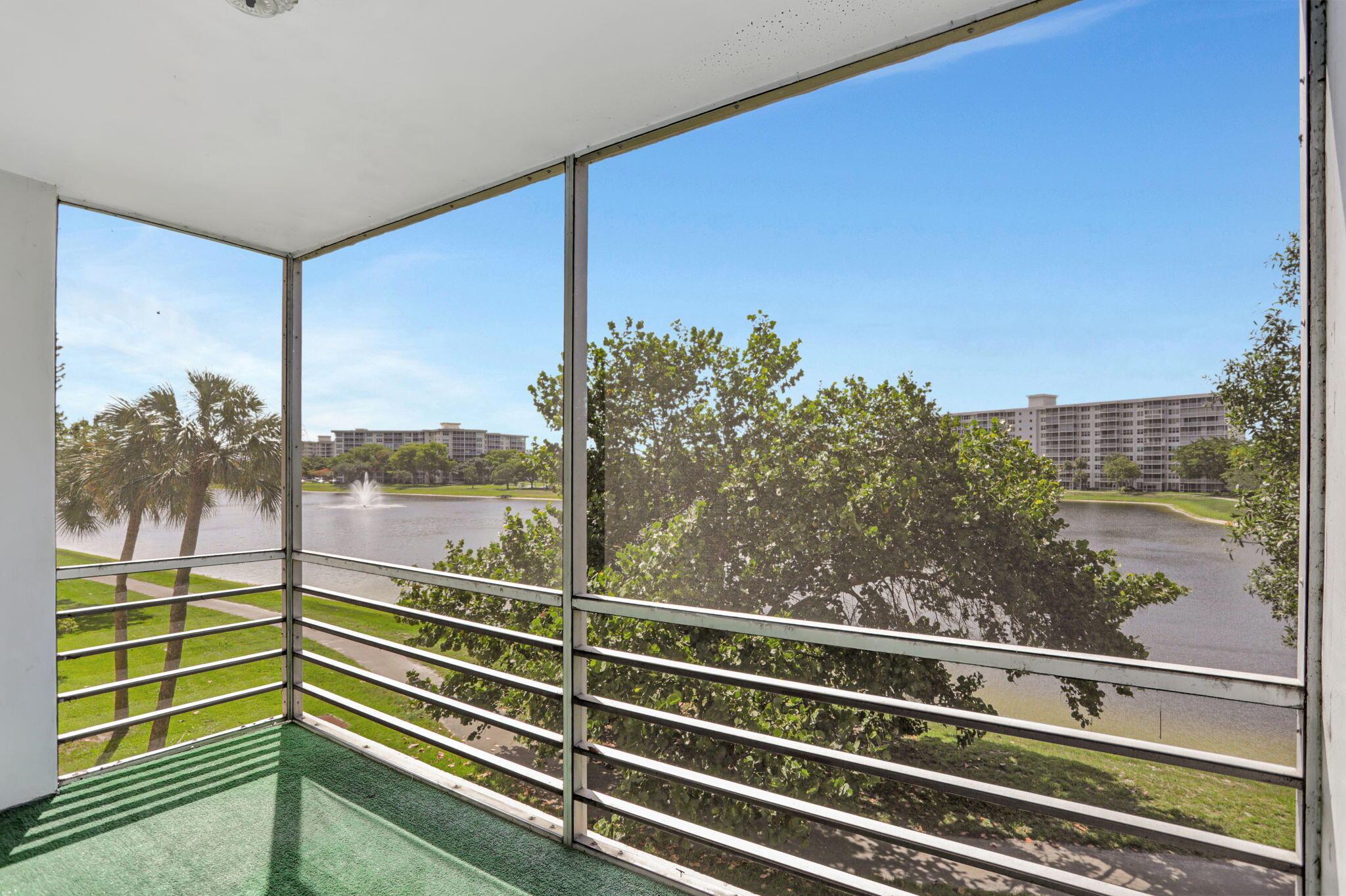 NO 6 PALM-AIRE COUNTRY CL - Residential Lease