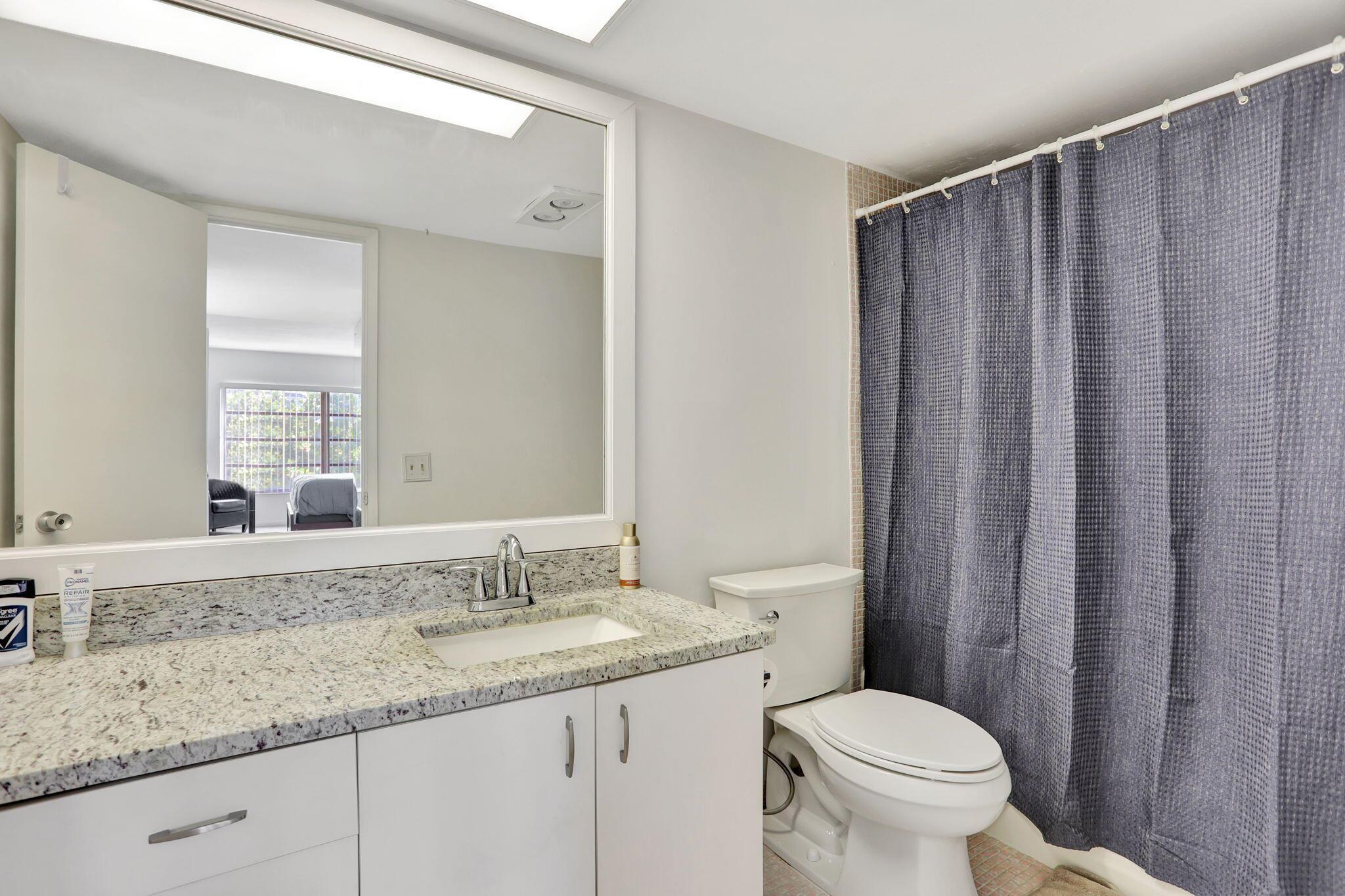 NO 6 PALM-AIRE COUNTRY CL - Residential Lease