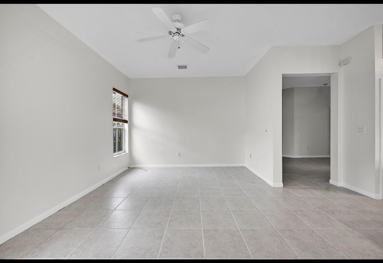 West Park-East Prcl 142-1 - Residential Lease