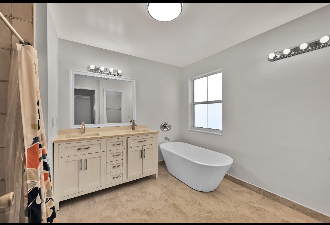 West Park-East Prcl 142-1 - Residential Lease