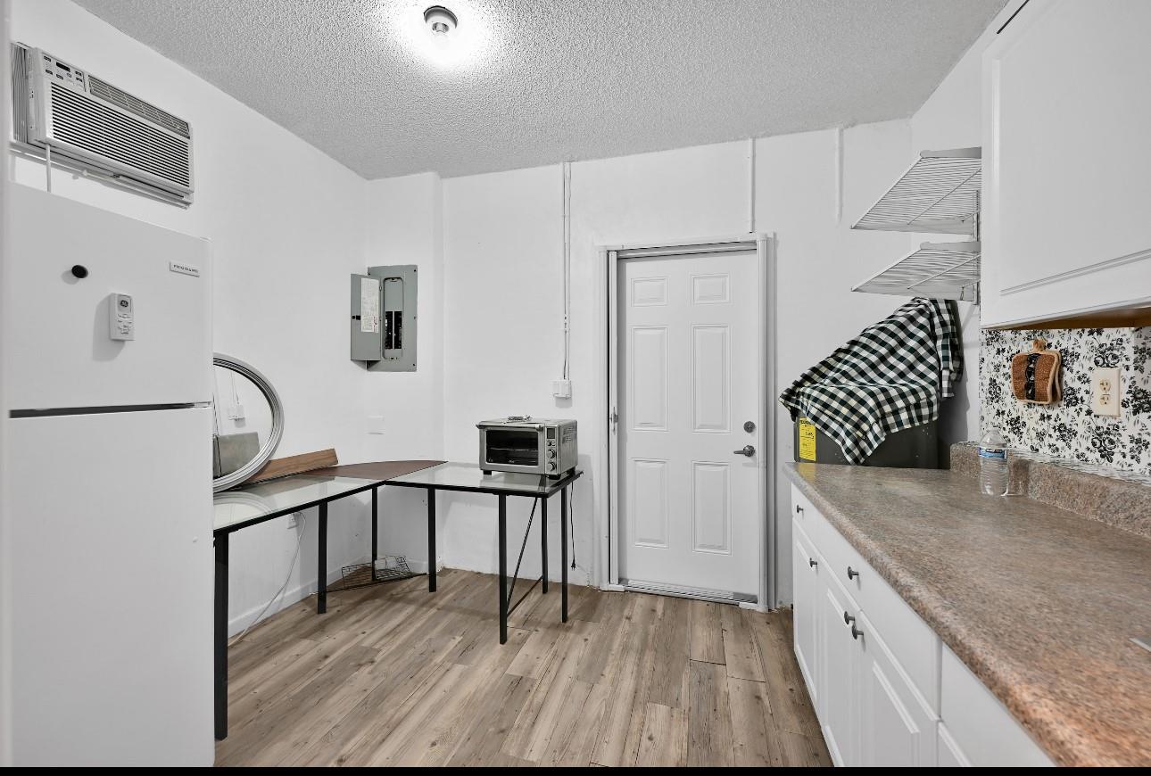 West Park-East Prcl 142-1 - Residential Lease