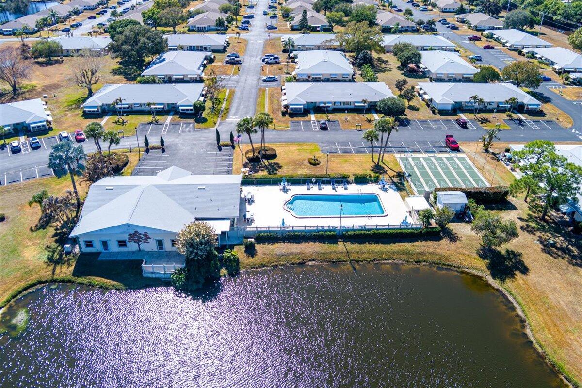 HIGH POINT OF FORT PIERCE CONDOMINIUM SECTION 2 - Residential