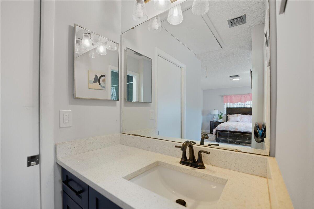 HIGH POINT OF FORT PIERCE CONDOMINIUM SECTION 2 - Residential