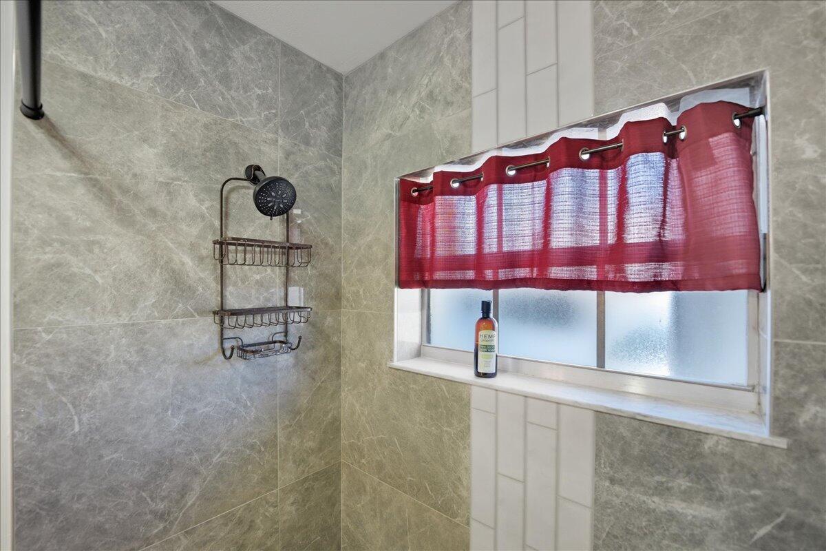 HIGH POINT OF FORT PIERCE CONDOMINIUM SECTION 2 - Residential