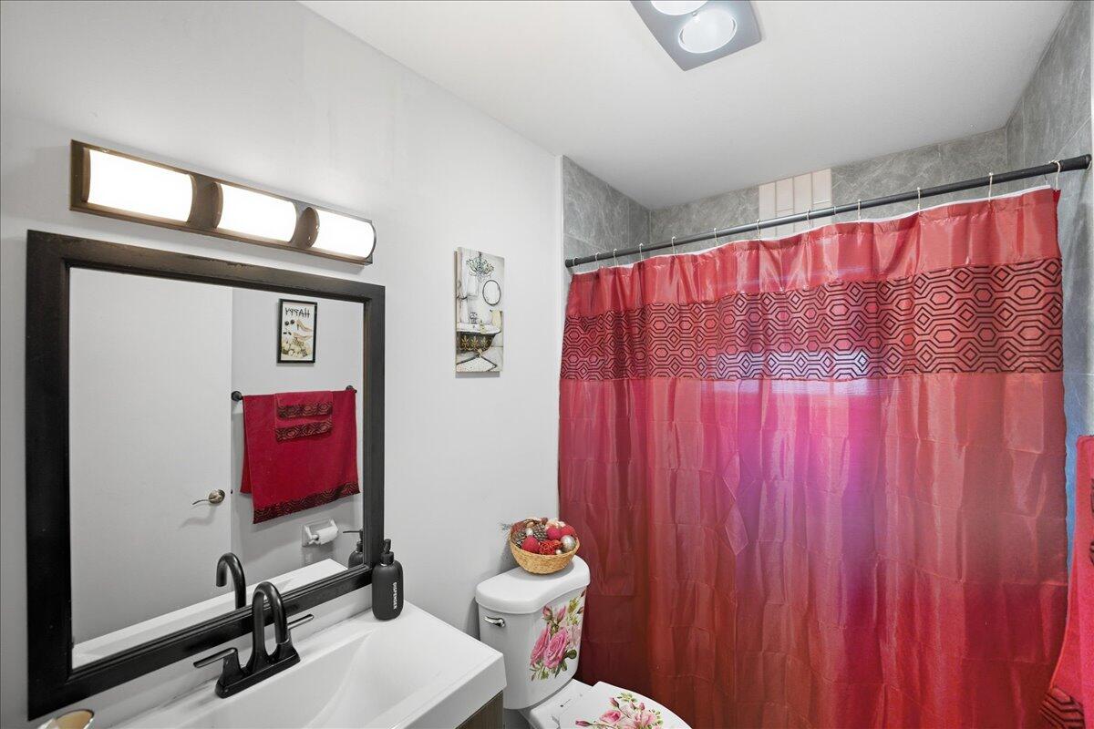 HIGH POINT OF FORT PIERCE CONDOMINIUM SECTION 2 - Residential