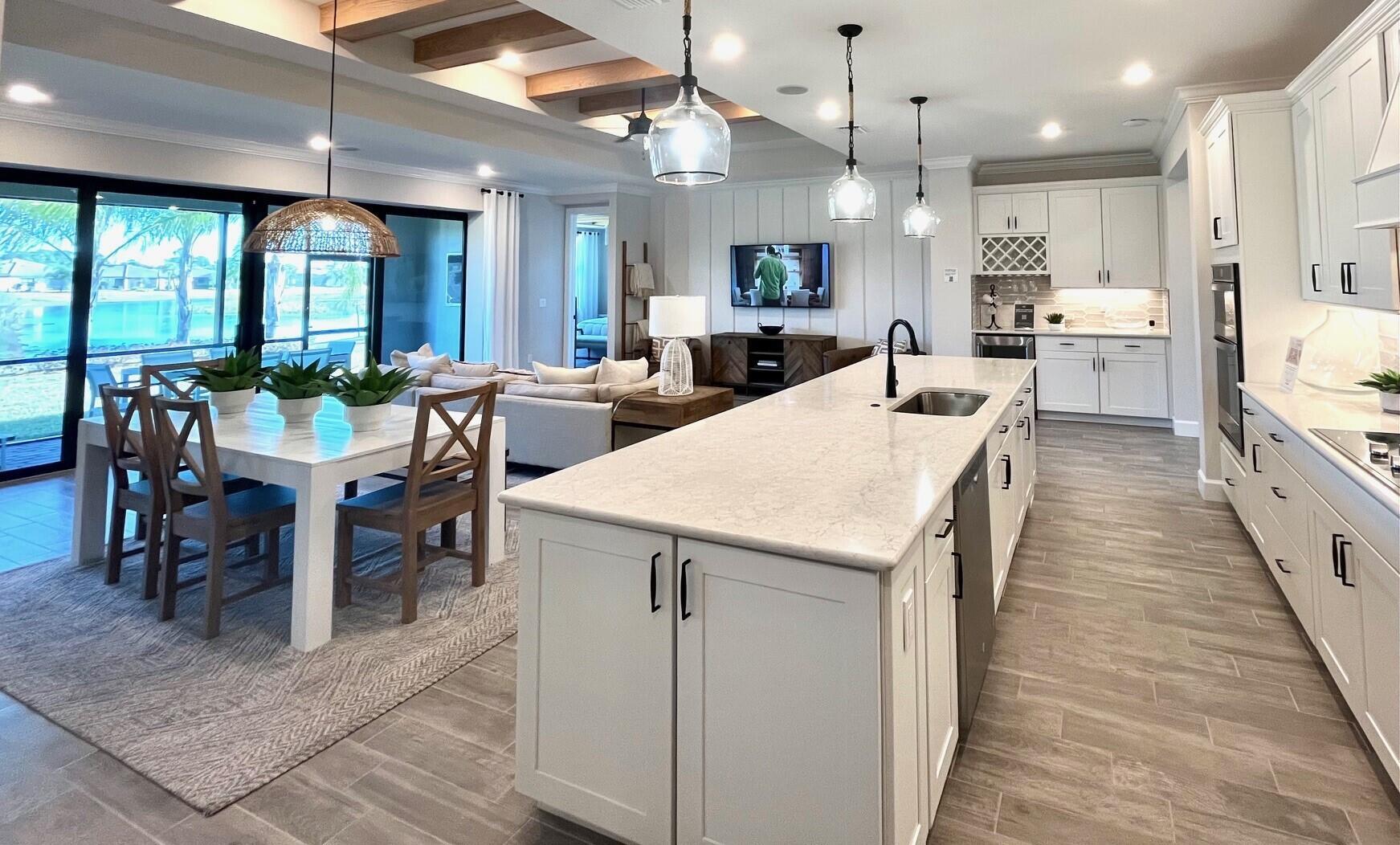 4236 Basket Oak Circle Stardom Model