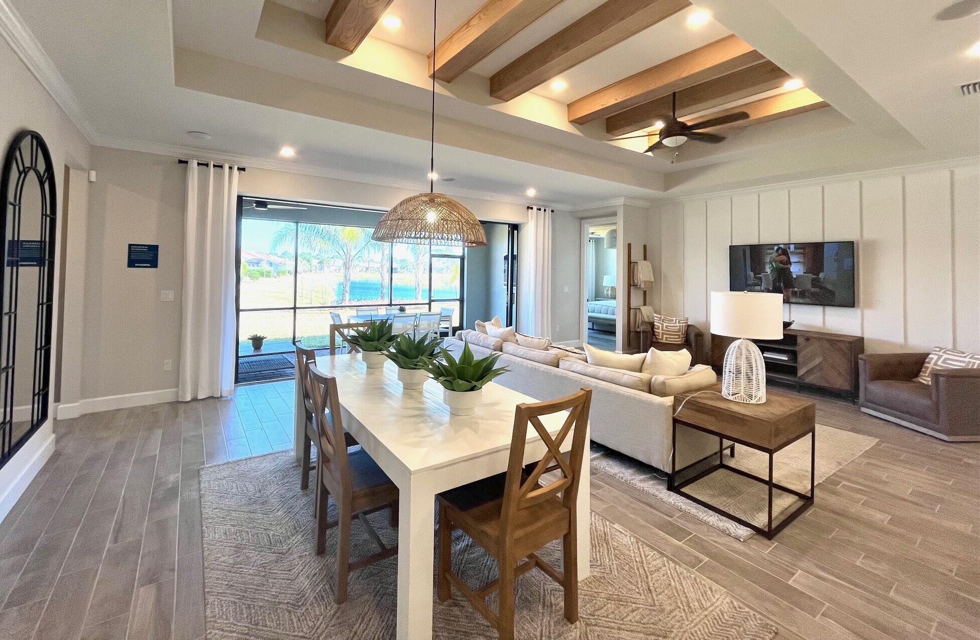 4236 Basket Oak Circle Stardom Model