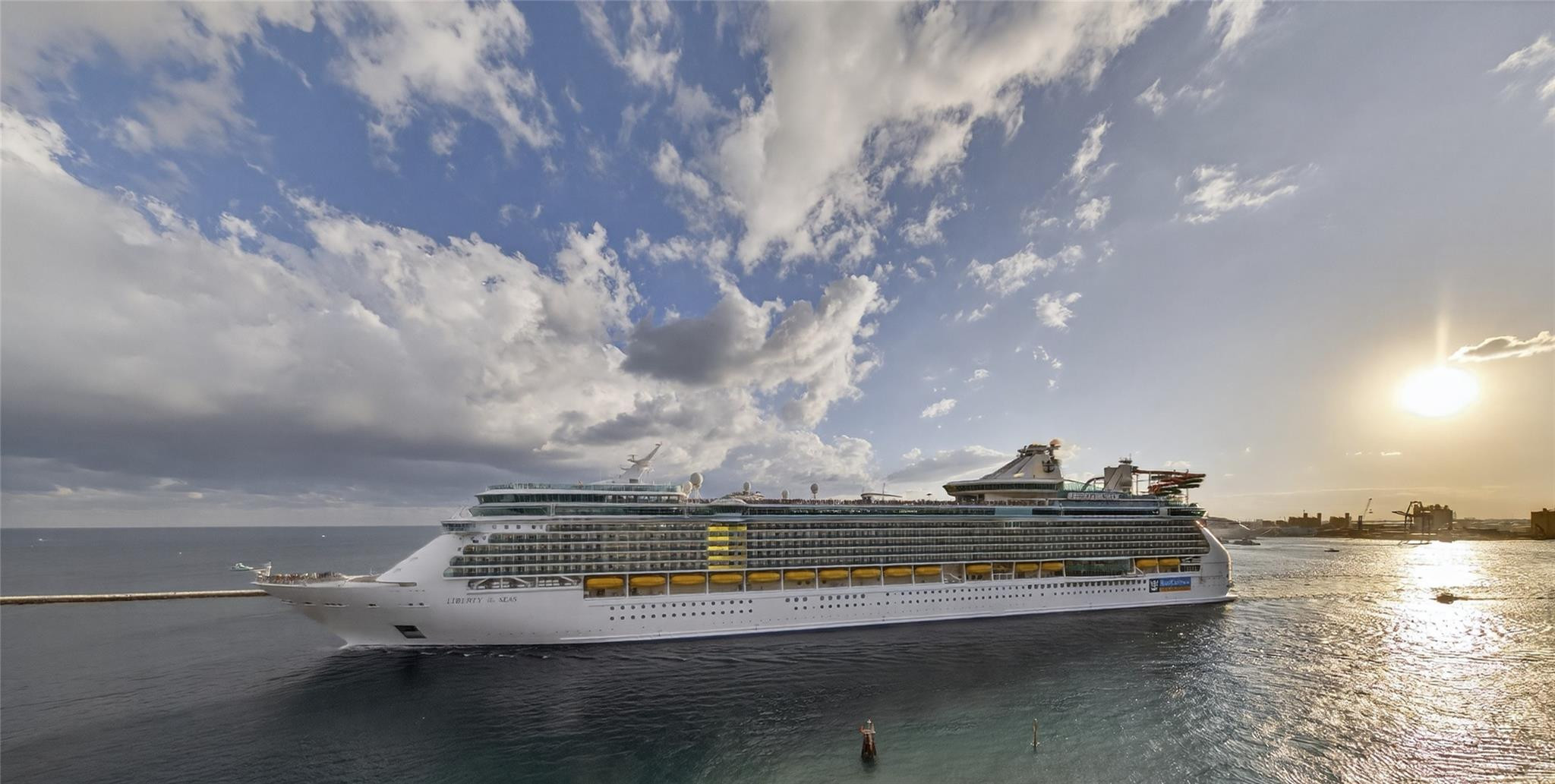 2100 S Ocean Drive 11-L