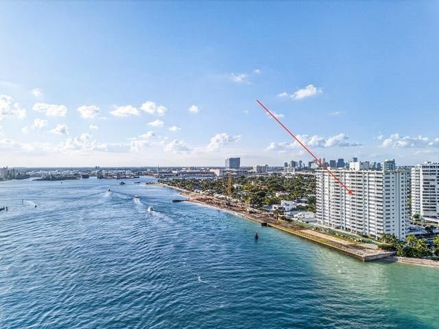 2100 S Ocean Drive