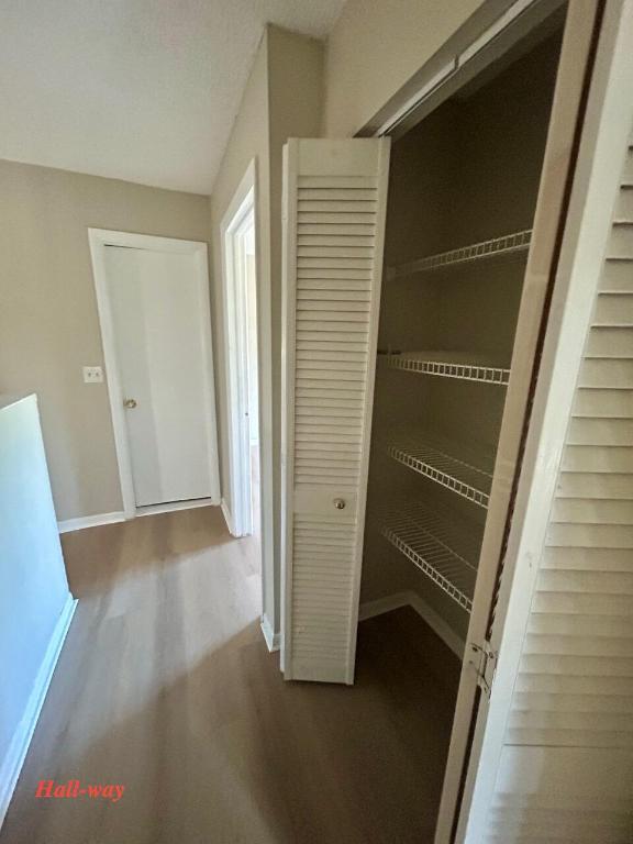 WOODLAKE VILLAGE TOWNHOMES CONDO - Residential