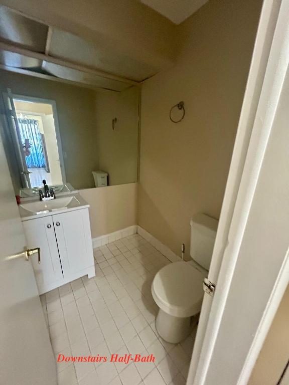 WOODLAKE VILLAGE TOWNHOMES CONDO - Residential